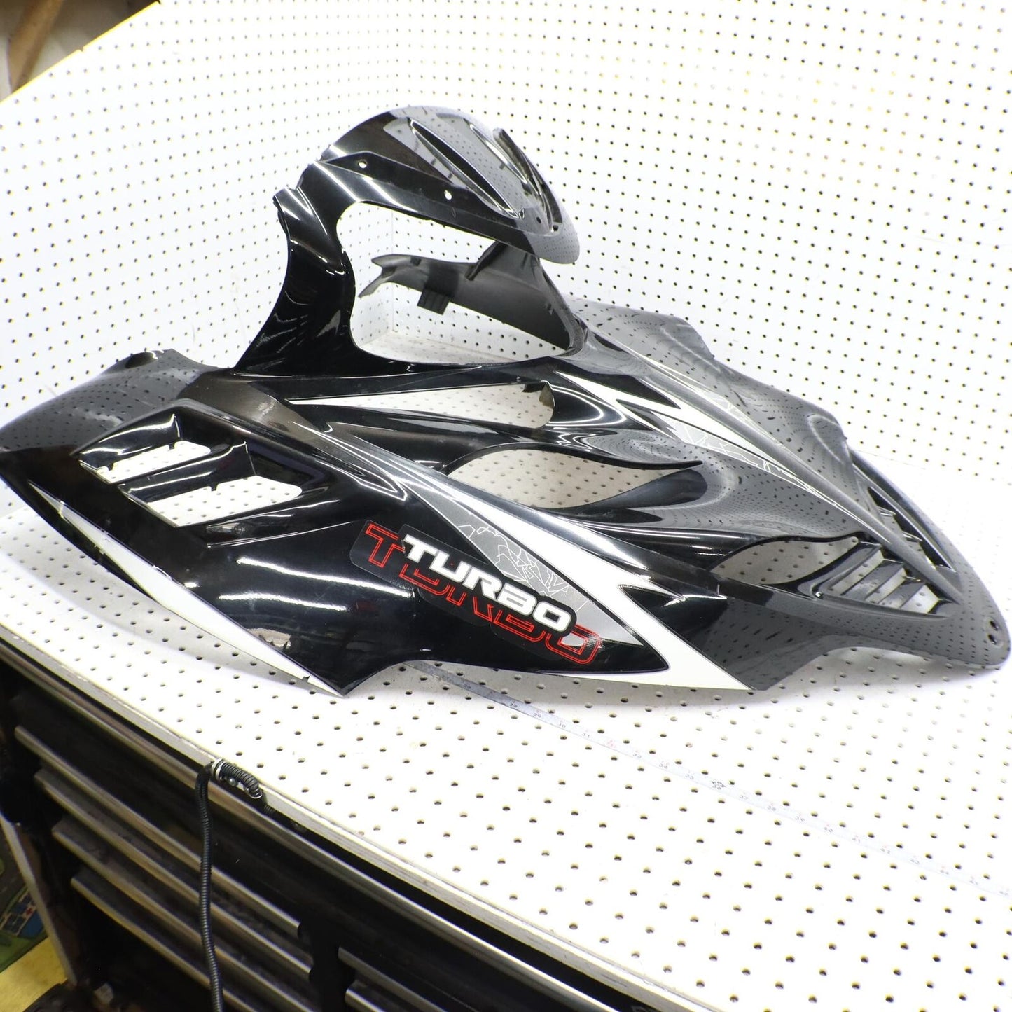 2008 POLARIS SWITCHBACK TURBO HOOD SHROUD 5437016-177; 5436170