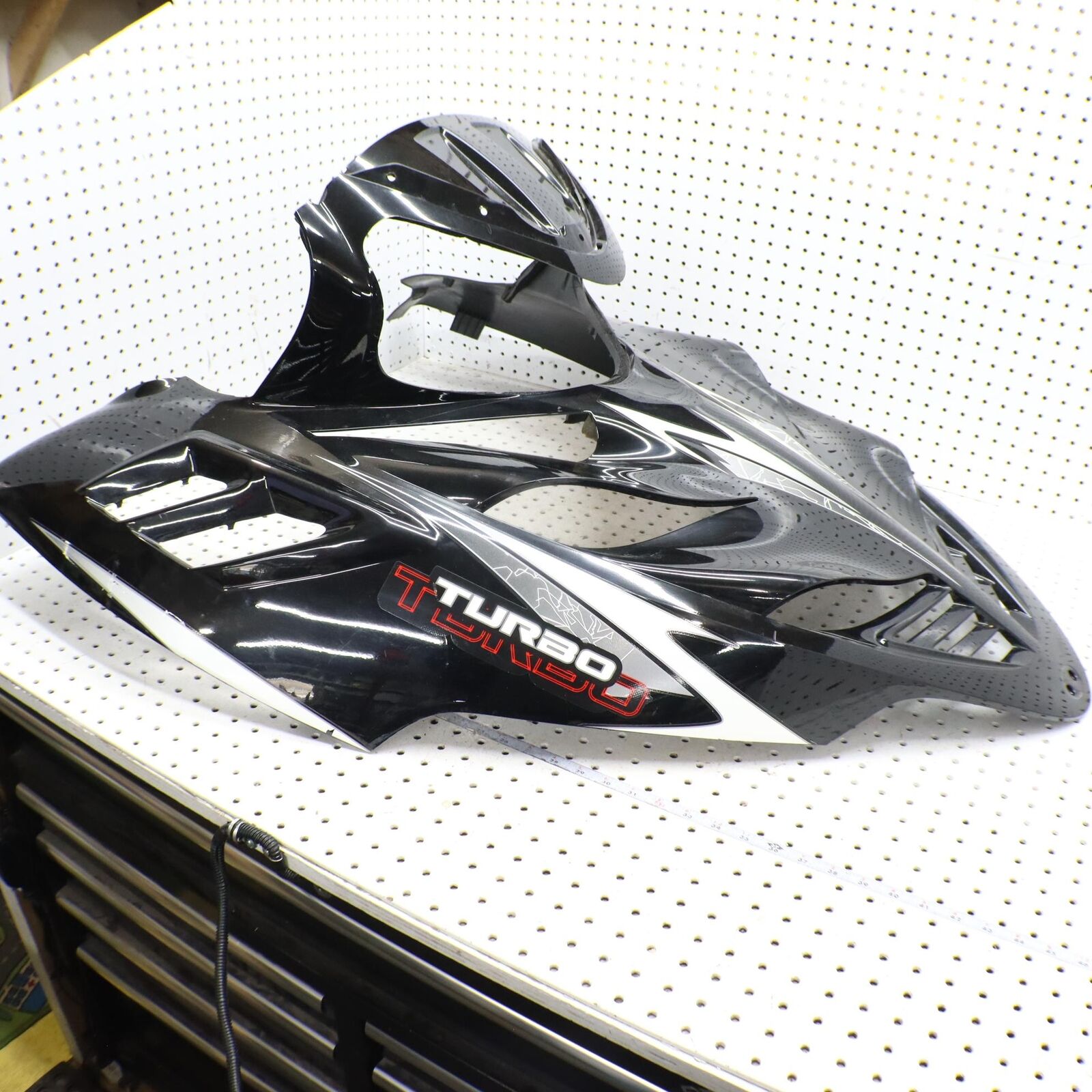 2008 POLARIS SWITCHBACK TURBO HOOD SHROUD 5437016-177; 5436170