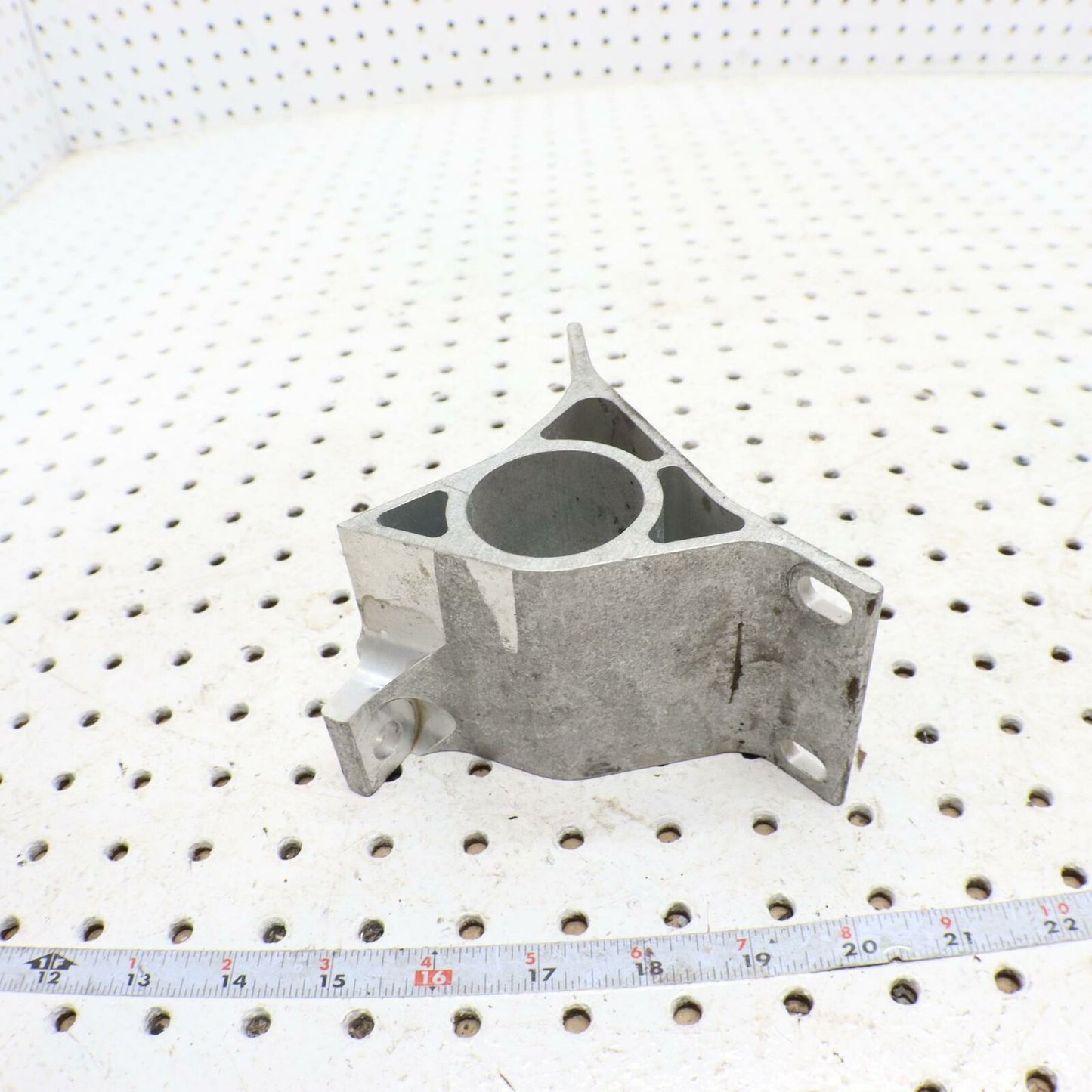 2006 POLARIS SWITCHBACK STEERING POST COLUMN BRACKET BUSHING MOUNT 5134696