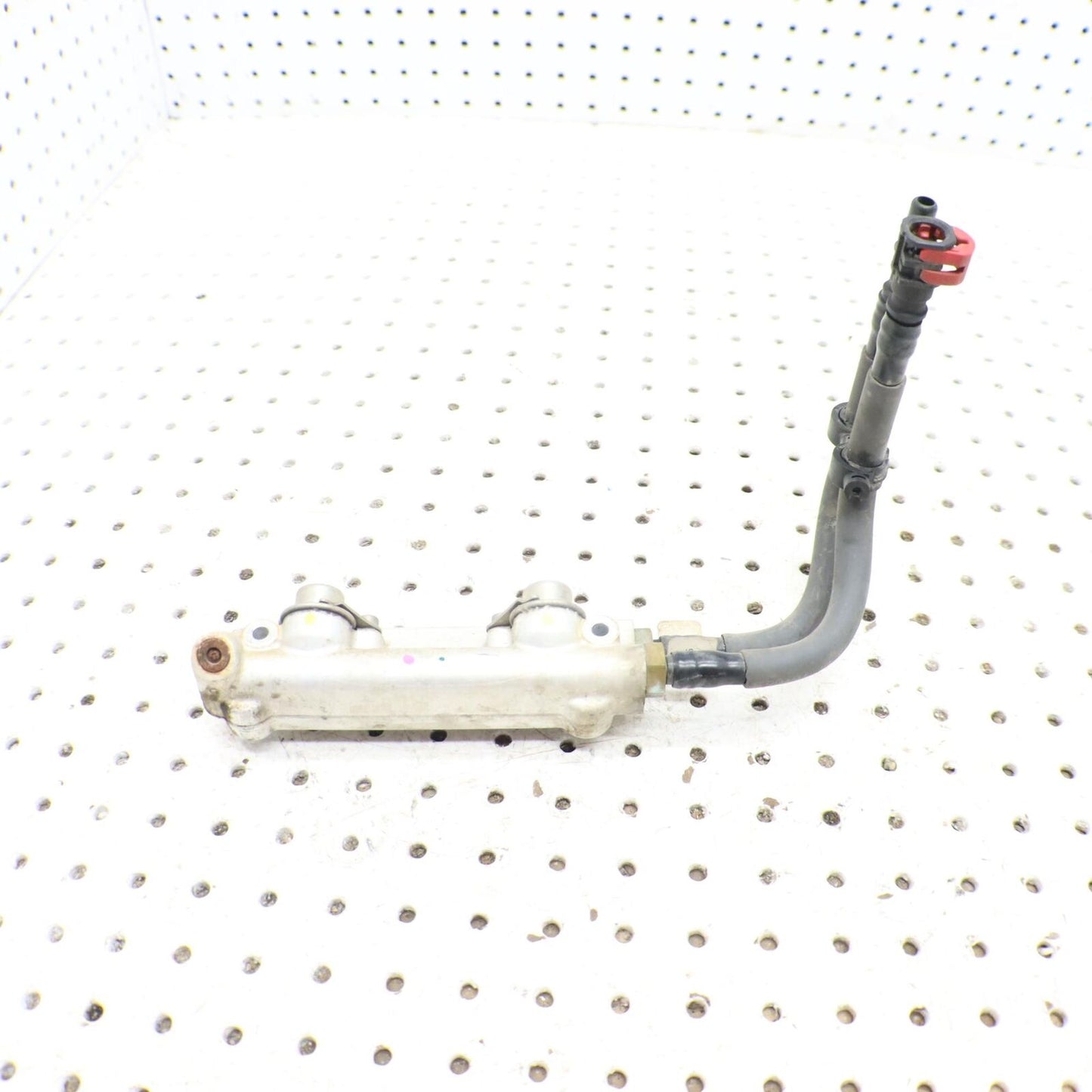 2015 POLARIS SWITCHBACK 800 FUEL RAIL 2521382; 2522185