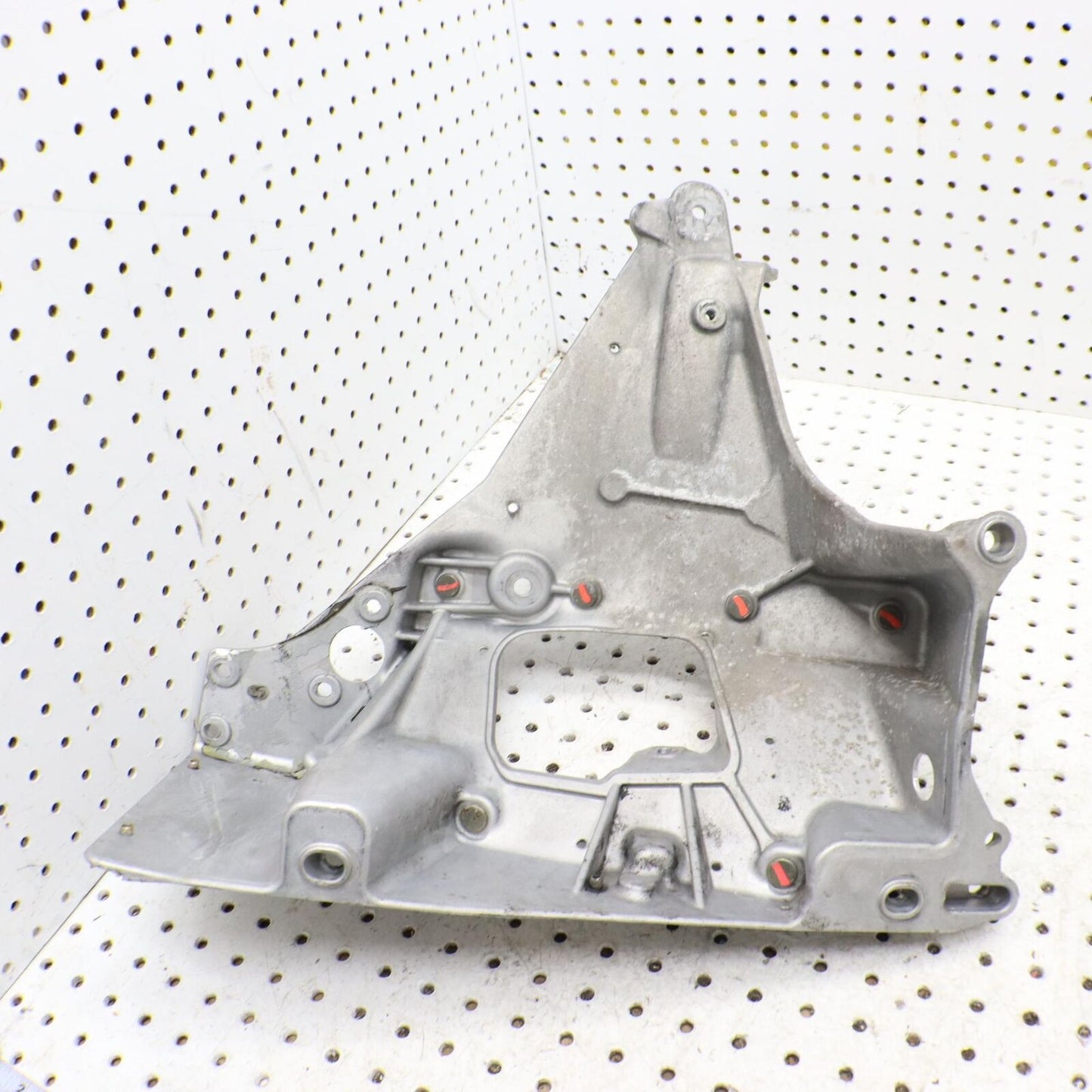 POLARIS PRO RMK 800 FRONT BULKHEAD CHASSIS FRAME SUPPORT 1018519