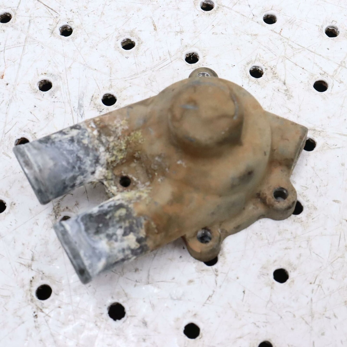 2004 ARCTIC CAT 650 THERMOSTAT HOUSING CASE 3201-019
