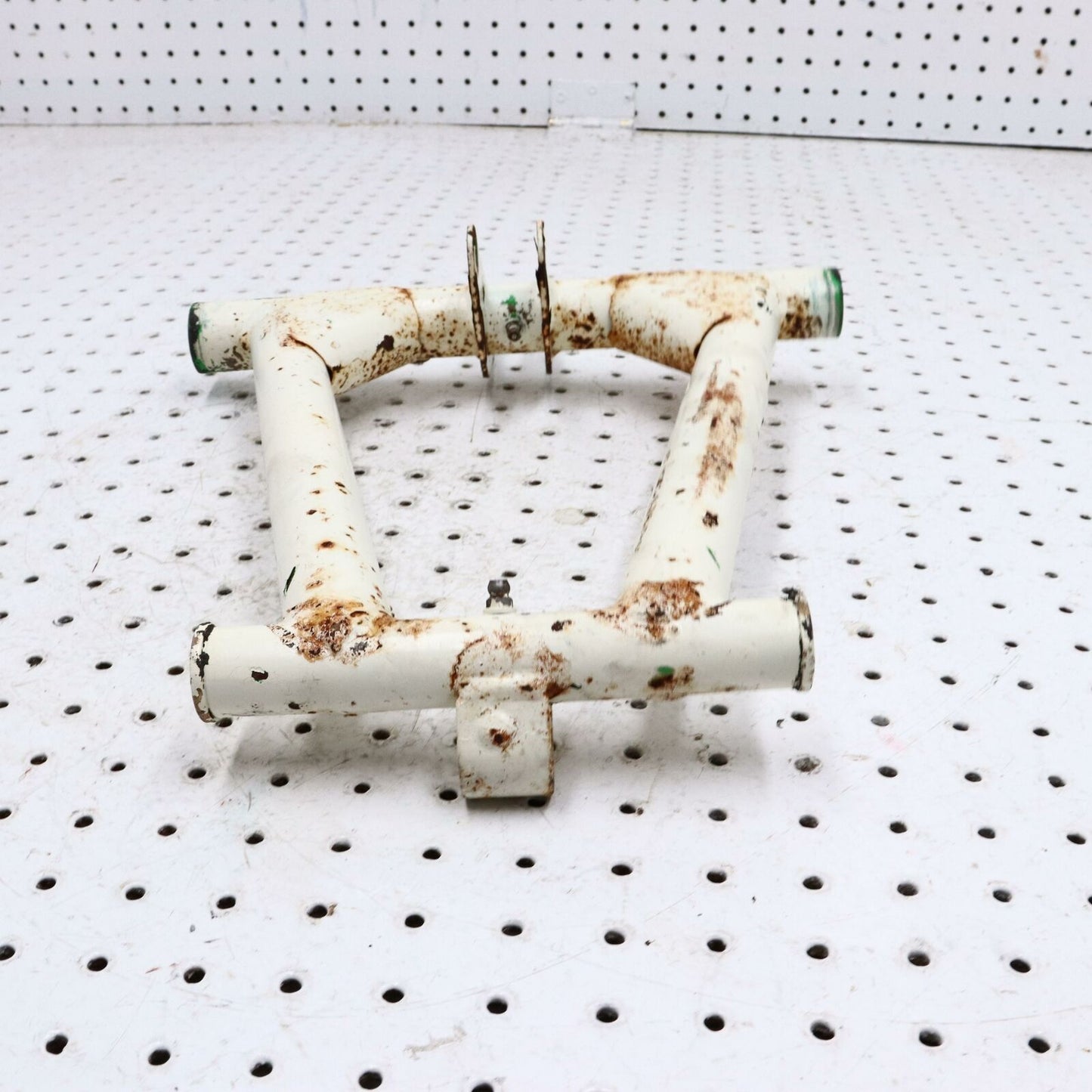 2009 ARCTIC CAT M8 REAR BACK SUSPENSION REAR TORQUE PIVOT ARM 1704-646