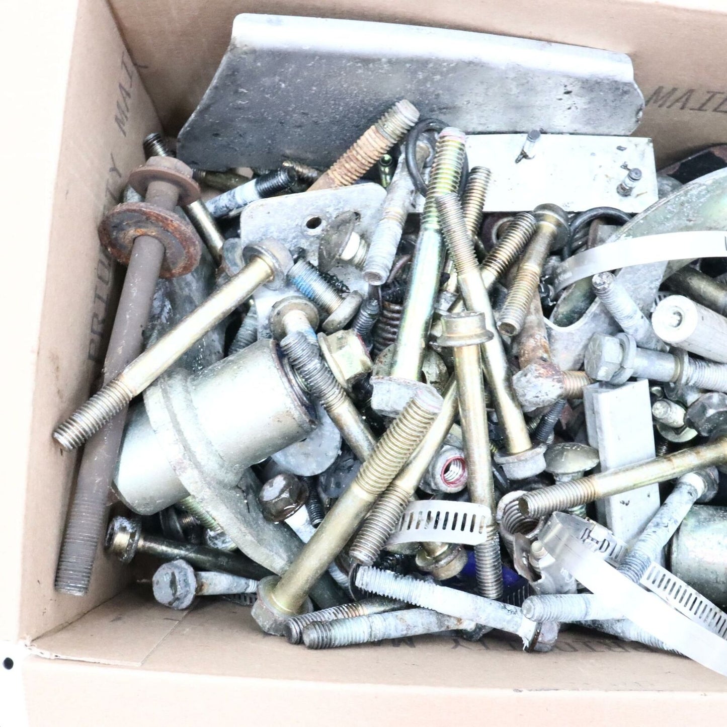 2007 POLARIS IQ 600 MISCELLANEOUS BOLTS HARDWARE NUTS BOLTS FASTENERS BRACKETS