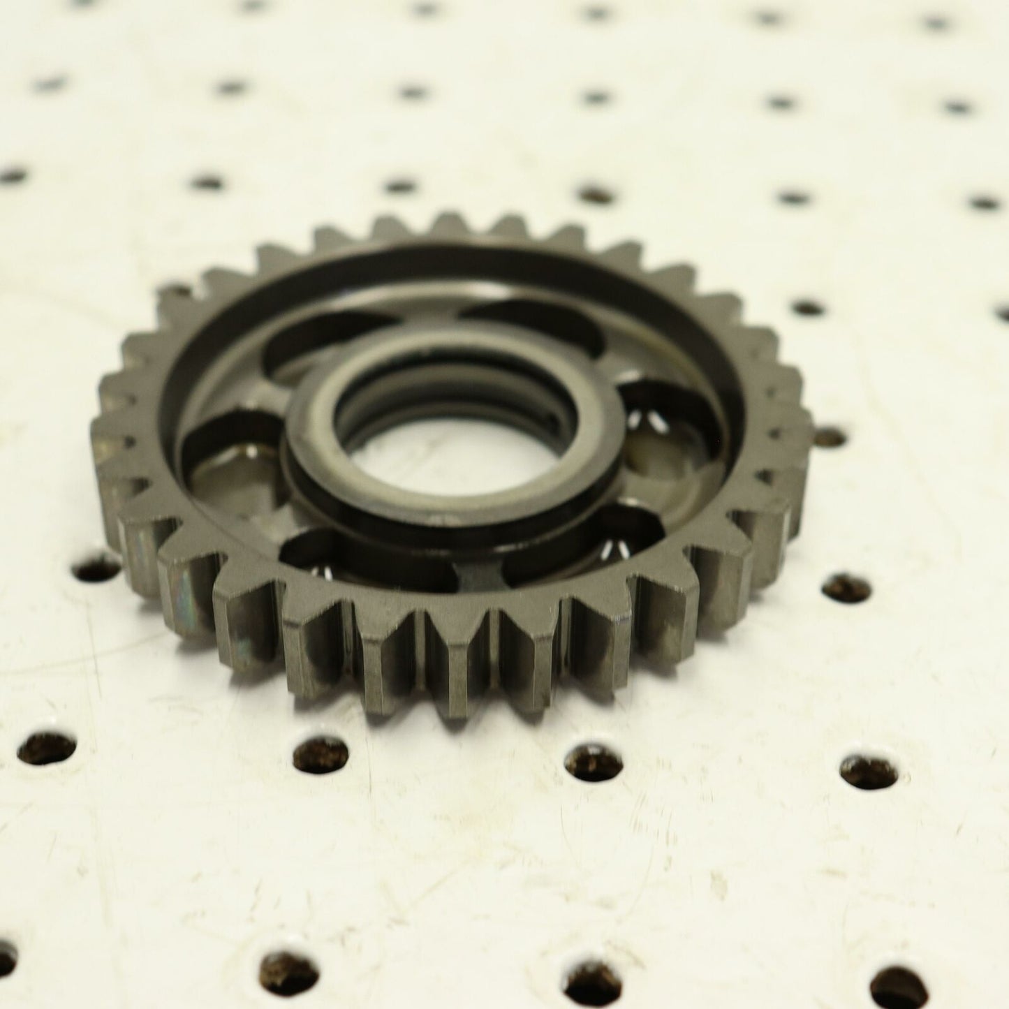 2003 SUZUKI SAVAGE 650 TRANSMISSION TRANNY GEAR 2ND DRIVEN 24321-24B20