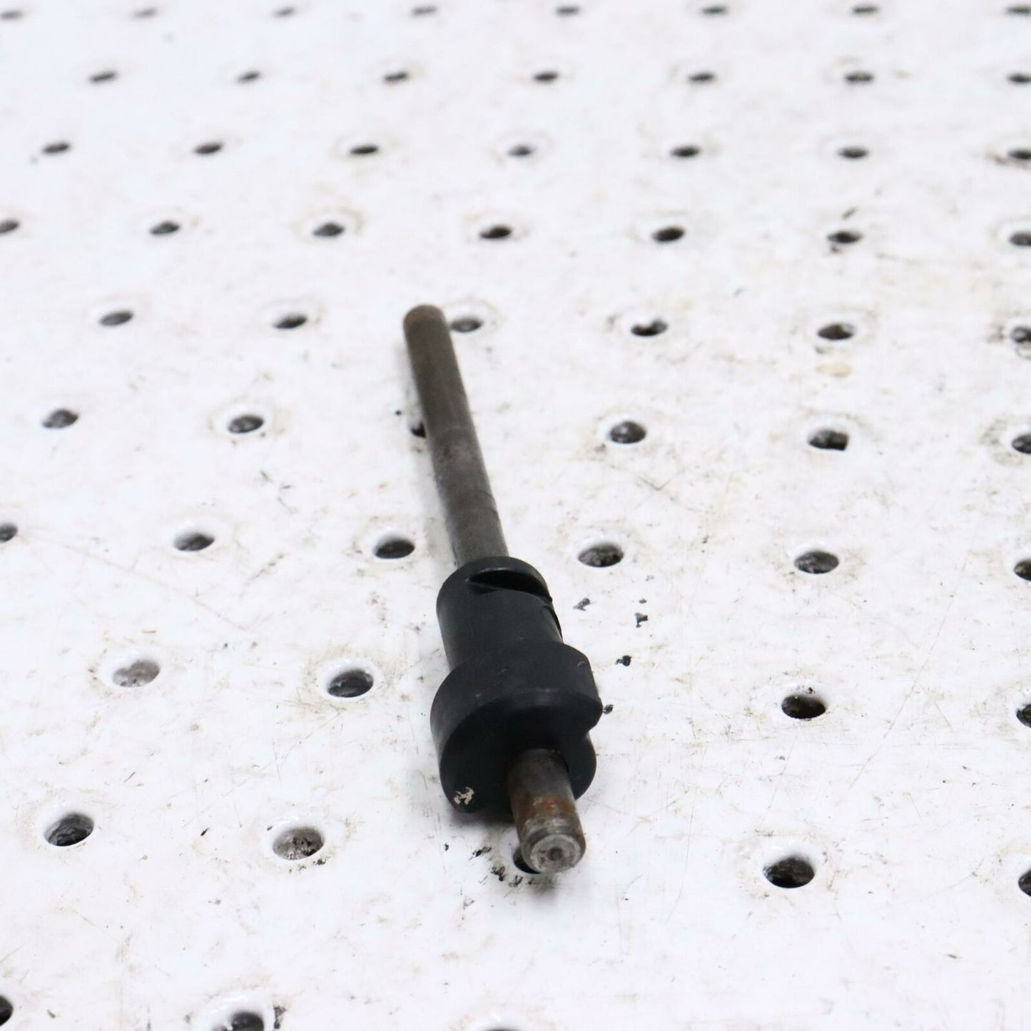 2006 POLARIS SWITCHBACK CHAIN CASE REVERSE SHIFT FORK SHAFT RAIL 5134327