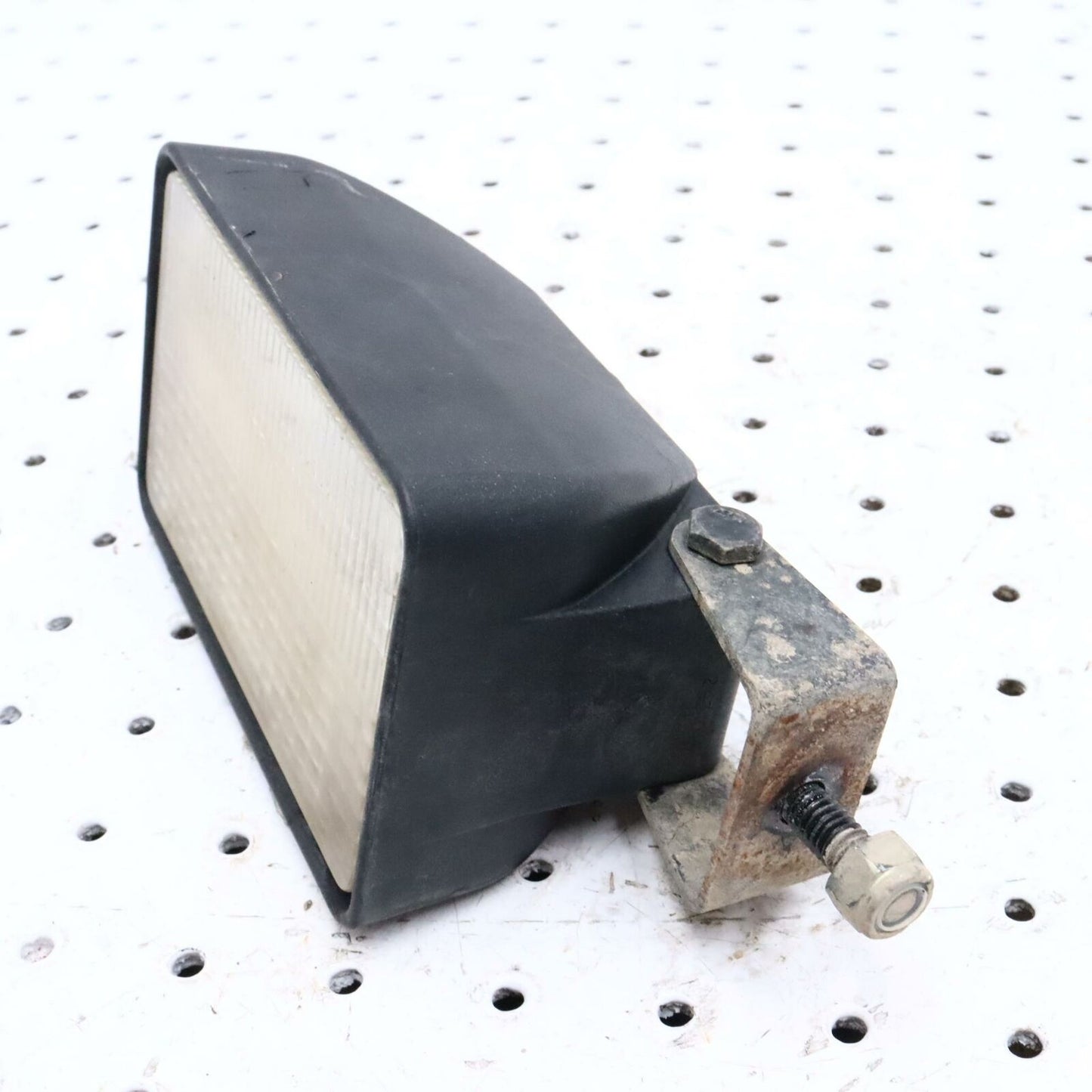 2002 POLARIS SPORTSMAN 500 HEADLIGHT RIGHT LAMP BULB LIGHT 2431015