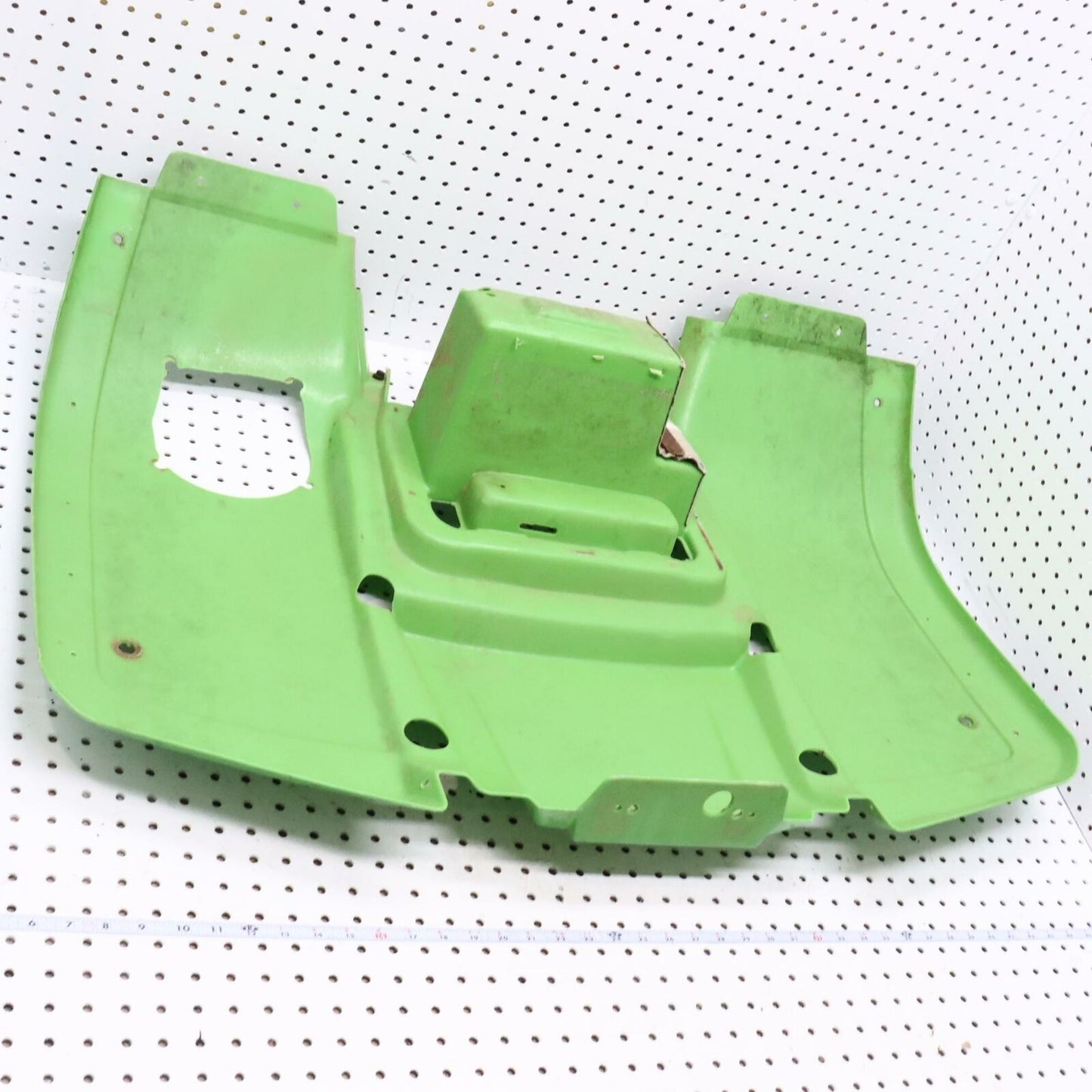 2004 ARCTIC CAT 650 REAR FENDER CAB Panel, Fender - Rear 1506-261
