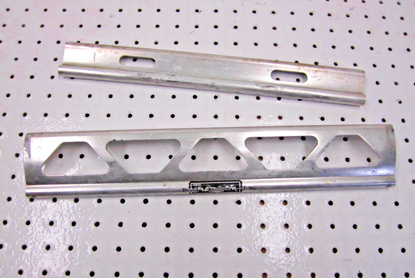 2002 POLARIS 800 RMK 144 TUNNEL RACK 5133058 5133059