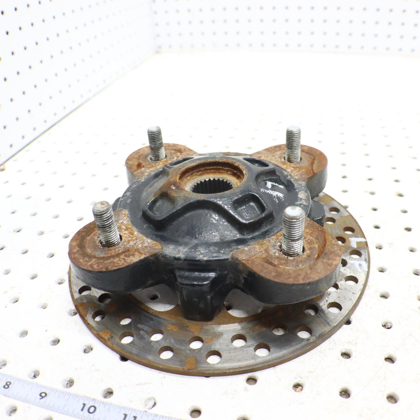 2013 Polaris Ranger Xp 900 Wheel Hub Front 5137387-067