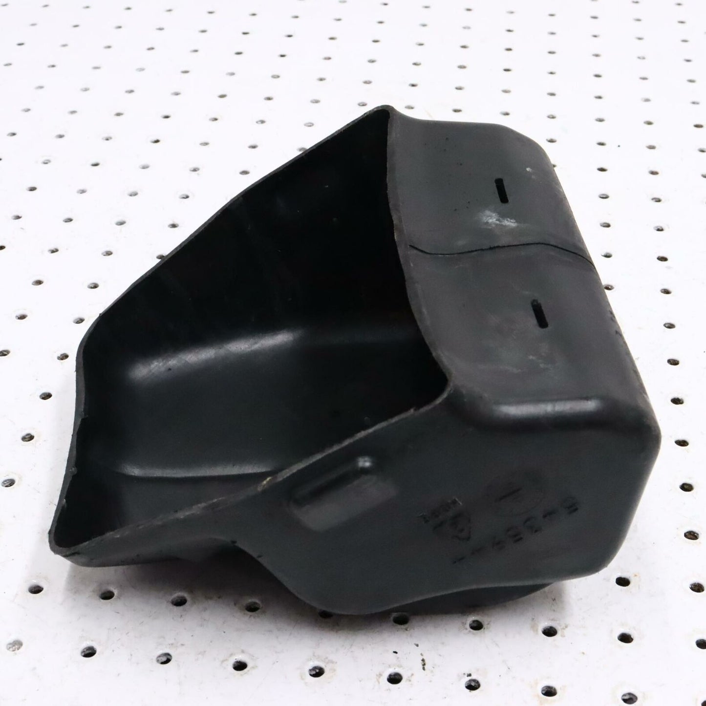 2007 POLARIS IQ 600 STORAGE COMPARTMENT RIGHT 5435944