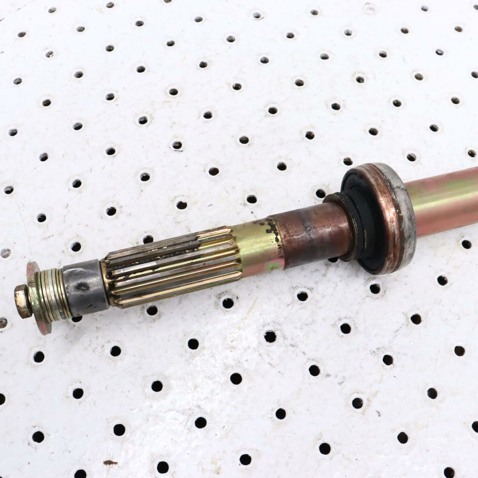 2006 POLARIS SWITCHBACK SECONDARY JACK SHAFT JACKSHAFT 1332453
