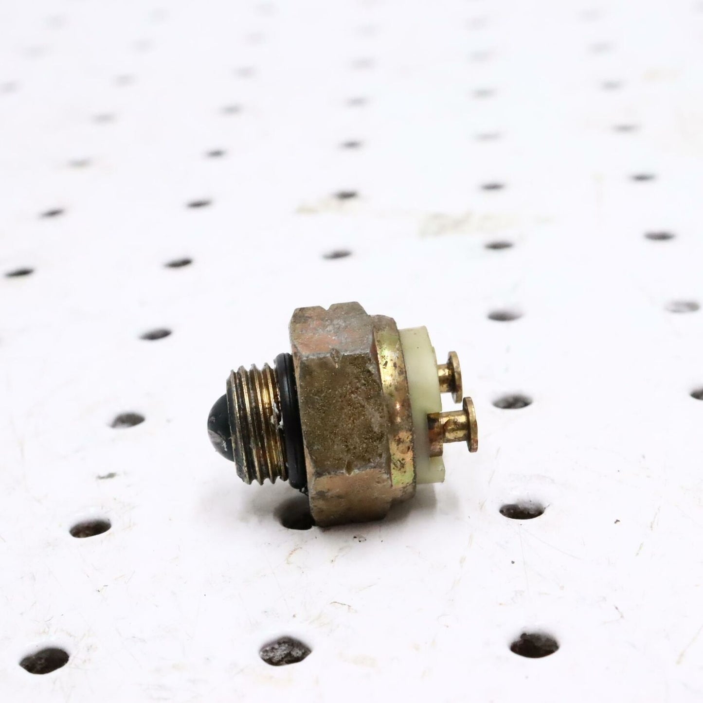 2006 POLARIS SWITCHBACK POSITION-SWITCH INDICATOR 4011005