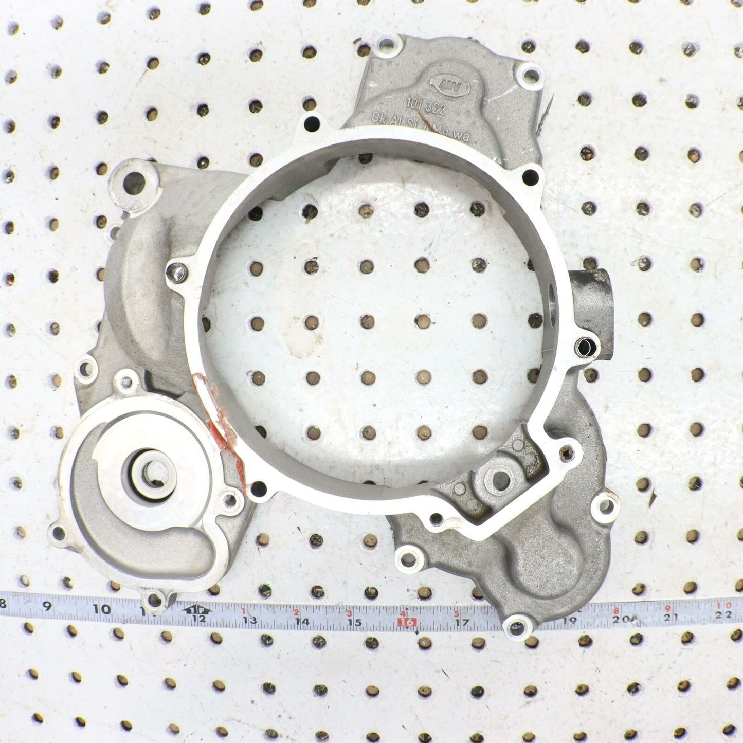 2006 POLARIS SWITCHBACK ENGINE RIGHT SIDE COVER 0452922