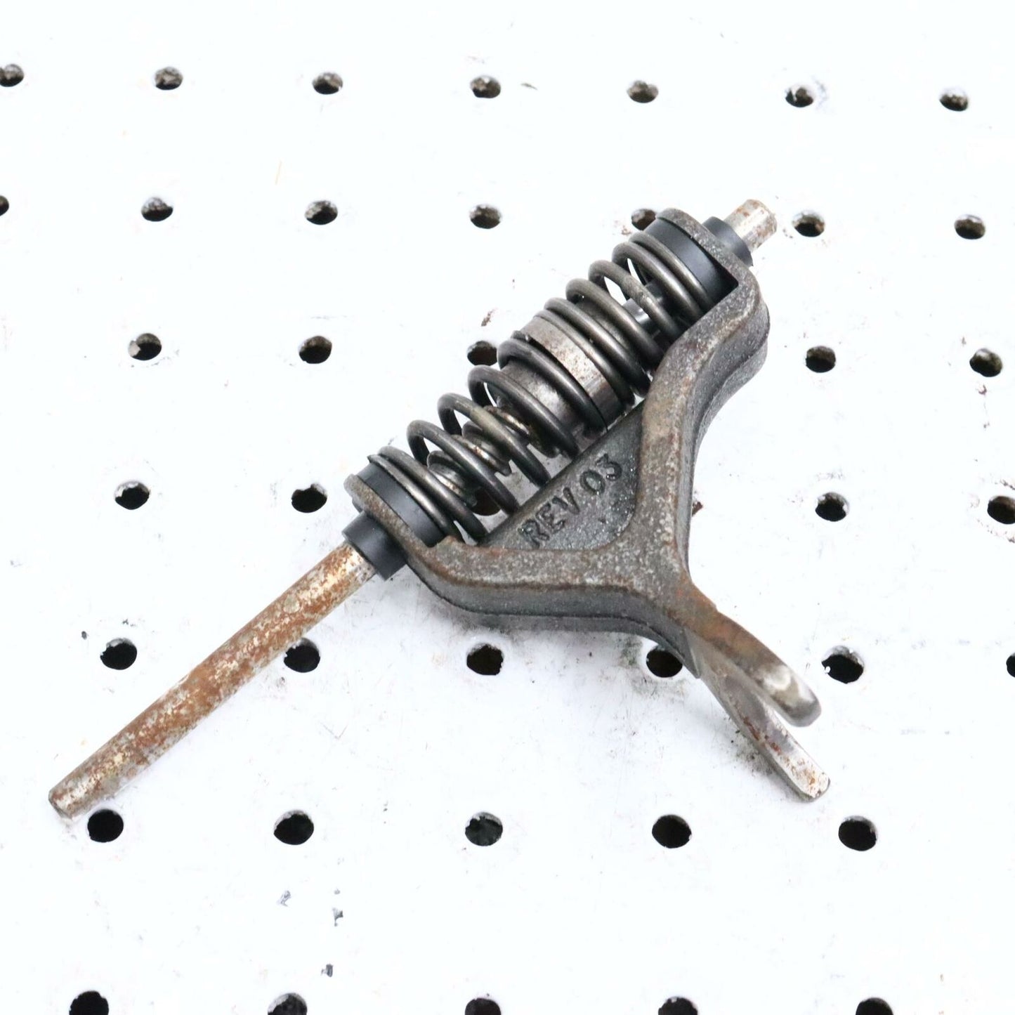 2006 POLARIS SWITCHBACK CHAIN CASE REVERSE SHIFT FORK 1332315