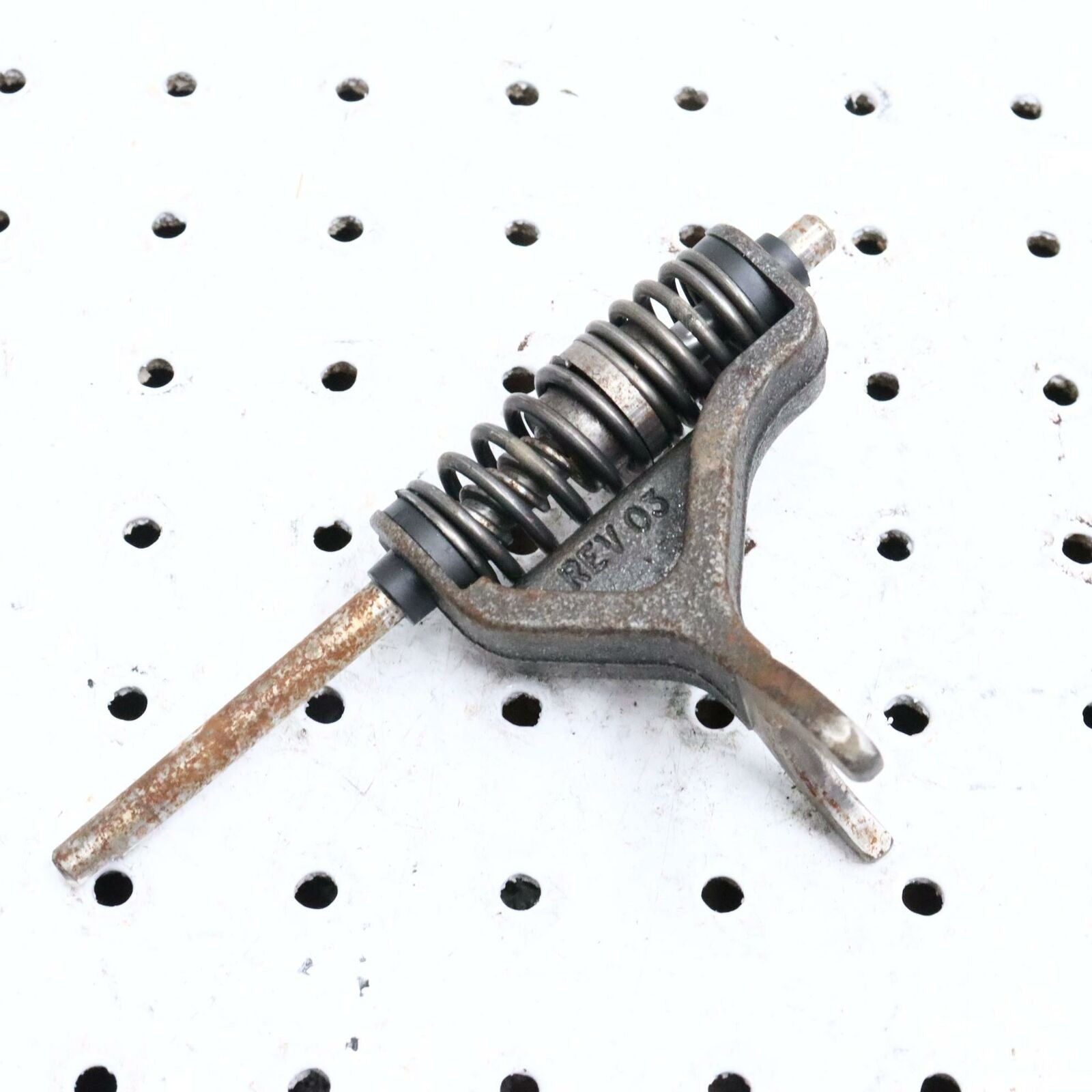 2006 POLARIS SWITCHBACK CHAIN CASE REVERSE SHIFT FORK 1332315