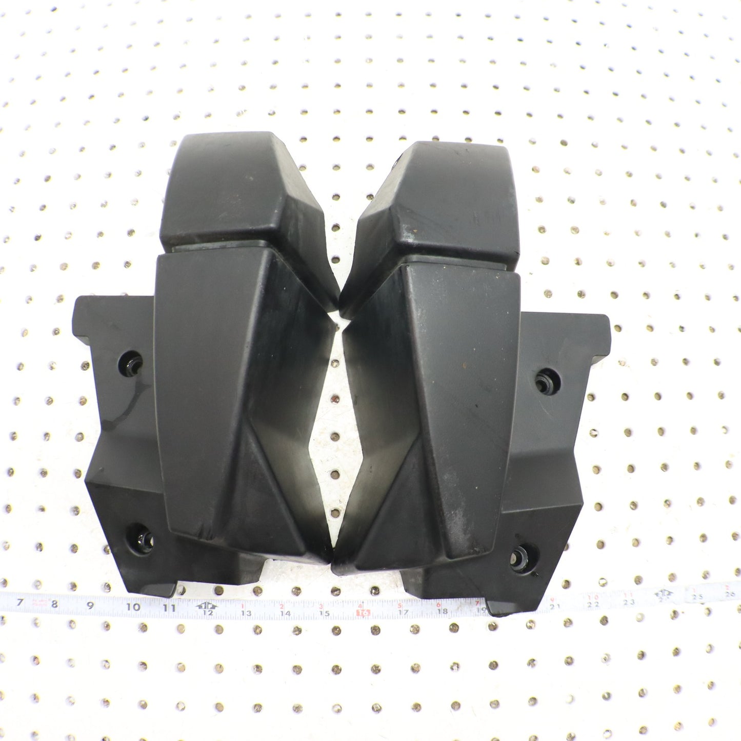2009 Polaris Sportsman Xp 850 Rear Bumper Cover L & R 5435826-070; 5437453-070