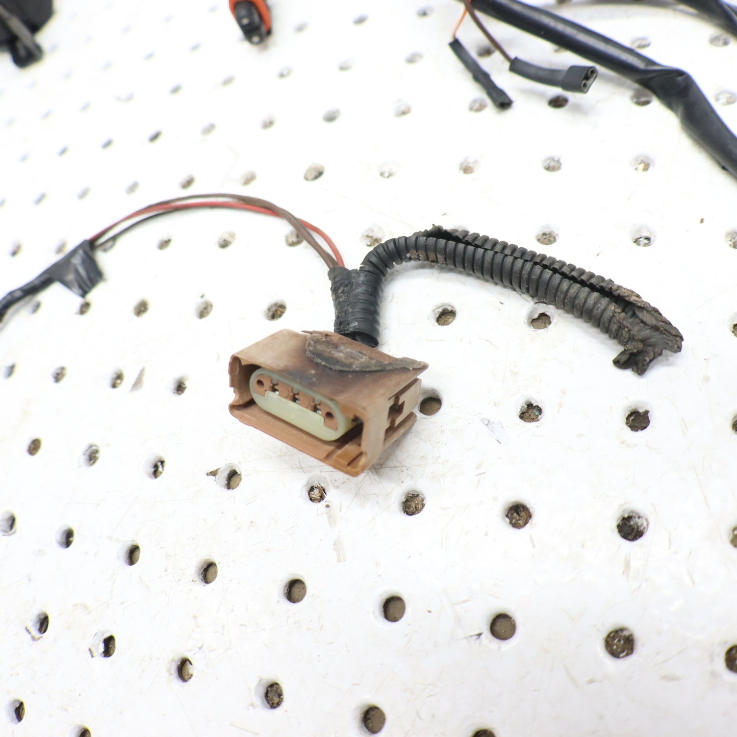 2014 Polaris Sportsman 570 Wire Harness NON EPS 2412398 MINOR DAMAGE