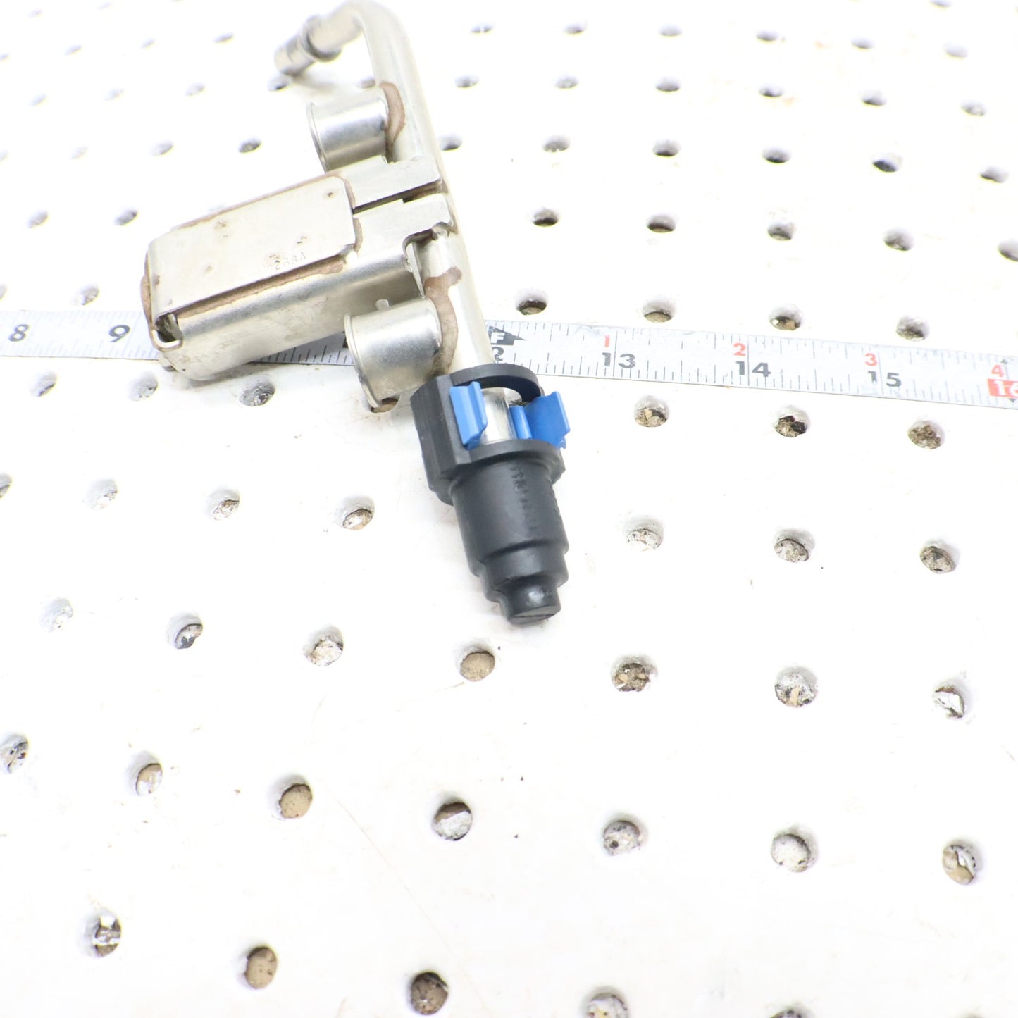 2009 Polaris Rzr 800 Fuel Rail 2520808