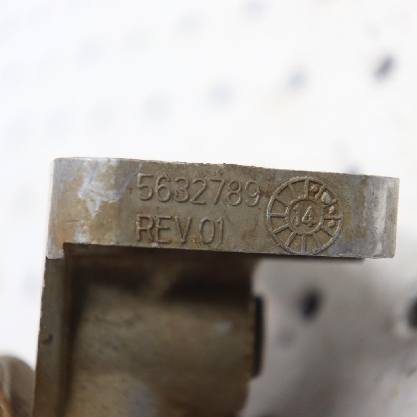 2014 Polaris Sportsman 570 Oil Filter Adapter Housing 5138321; 5143694