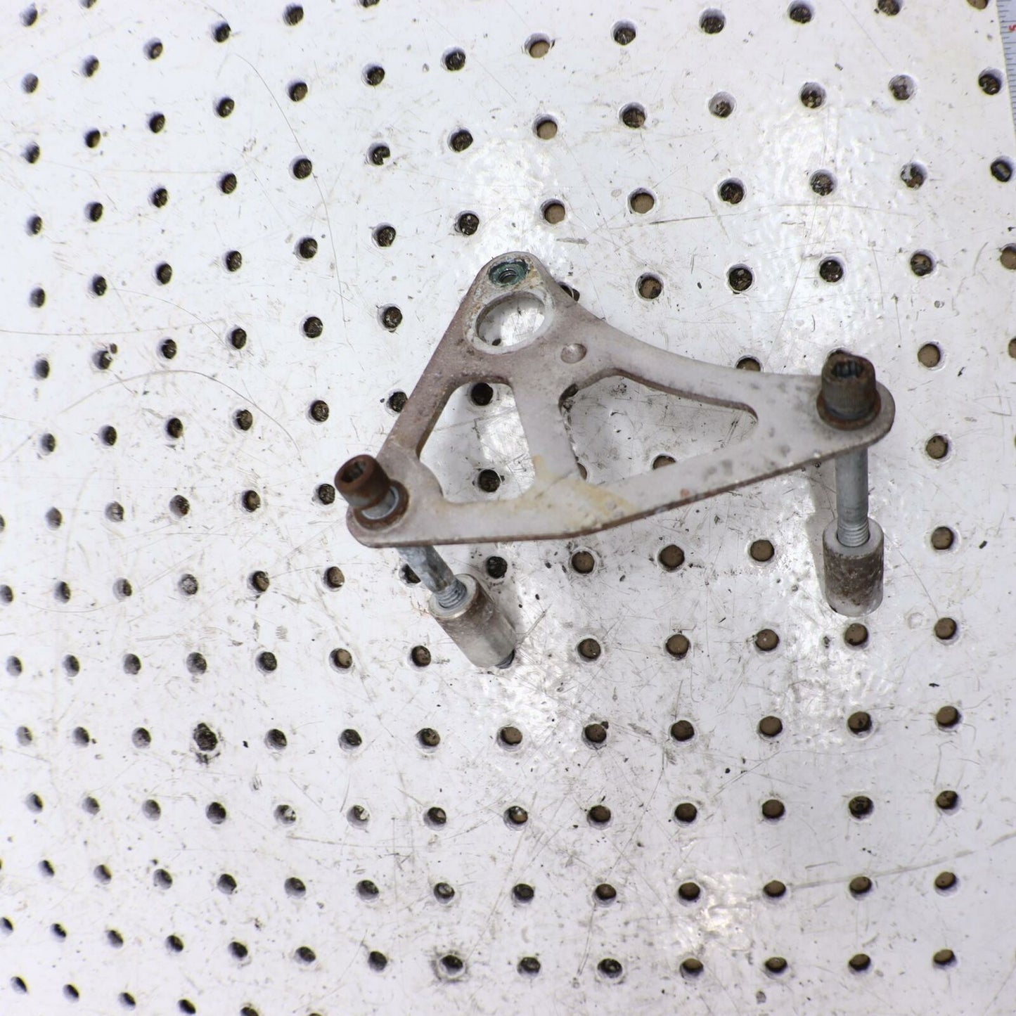 2013 ARCTIC CAT F5 Plate, Mounting - Speedometer Sensor 6606-167