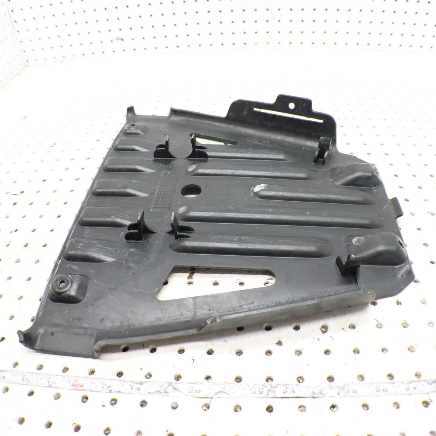 2009 POLARIS SPORTSMAN XP 850 SKID PLATE  5437048-070