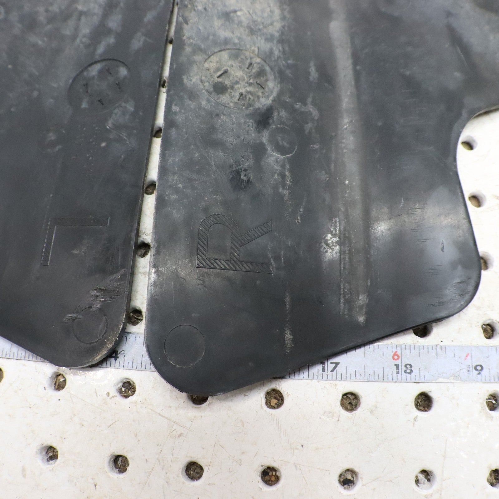 2008 Polaris Sportsman 800 Radiator Side Shields L & R 5434314 5434315