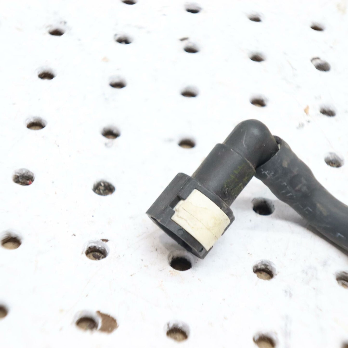 2006 POLARIS SWITCHBACK FUEL HOSE GAS LINE TUBE PIPE 2520568