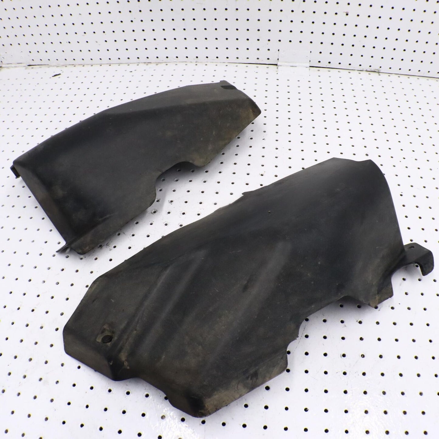 2014 POLARIS SPORTSMAN 850 MUD GUARDS LH AND RH 5437062-070; 5437063-070