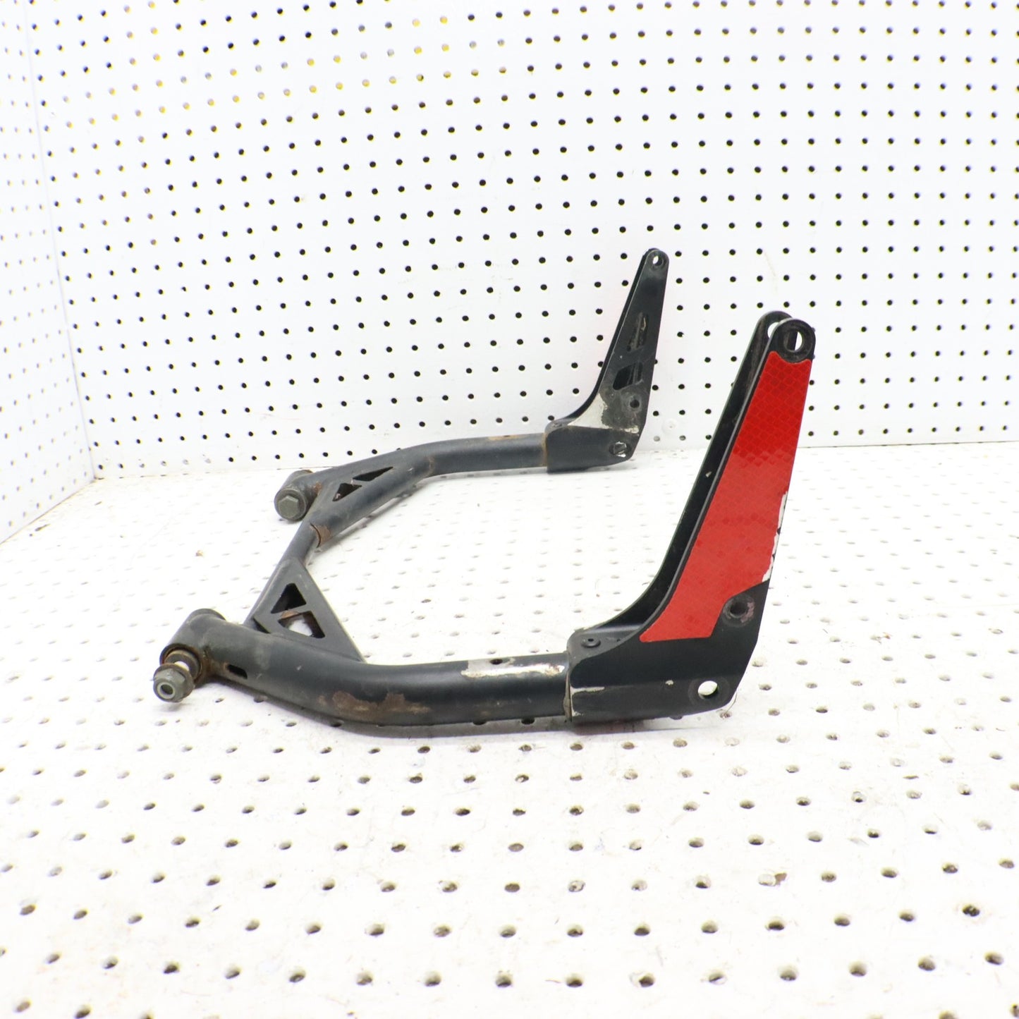 2016 Polaris Rush 800 Rear Pivot Arm 1543461-458
