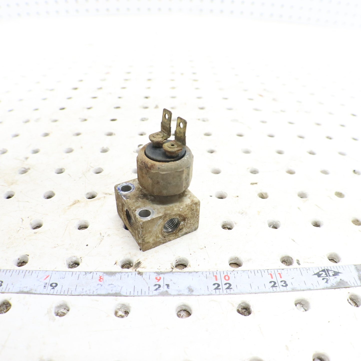 2009 Polaris Rzr 800 Brake T Fitting Junction Block 7052316 ; 4110164; 2890637