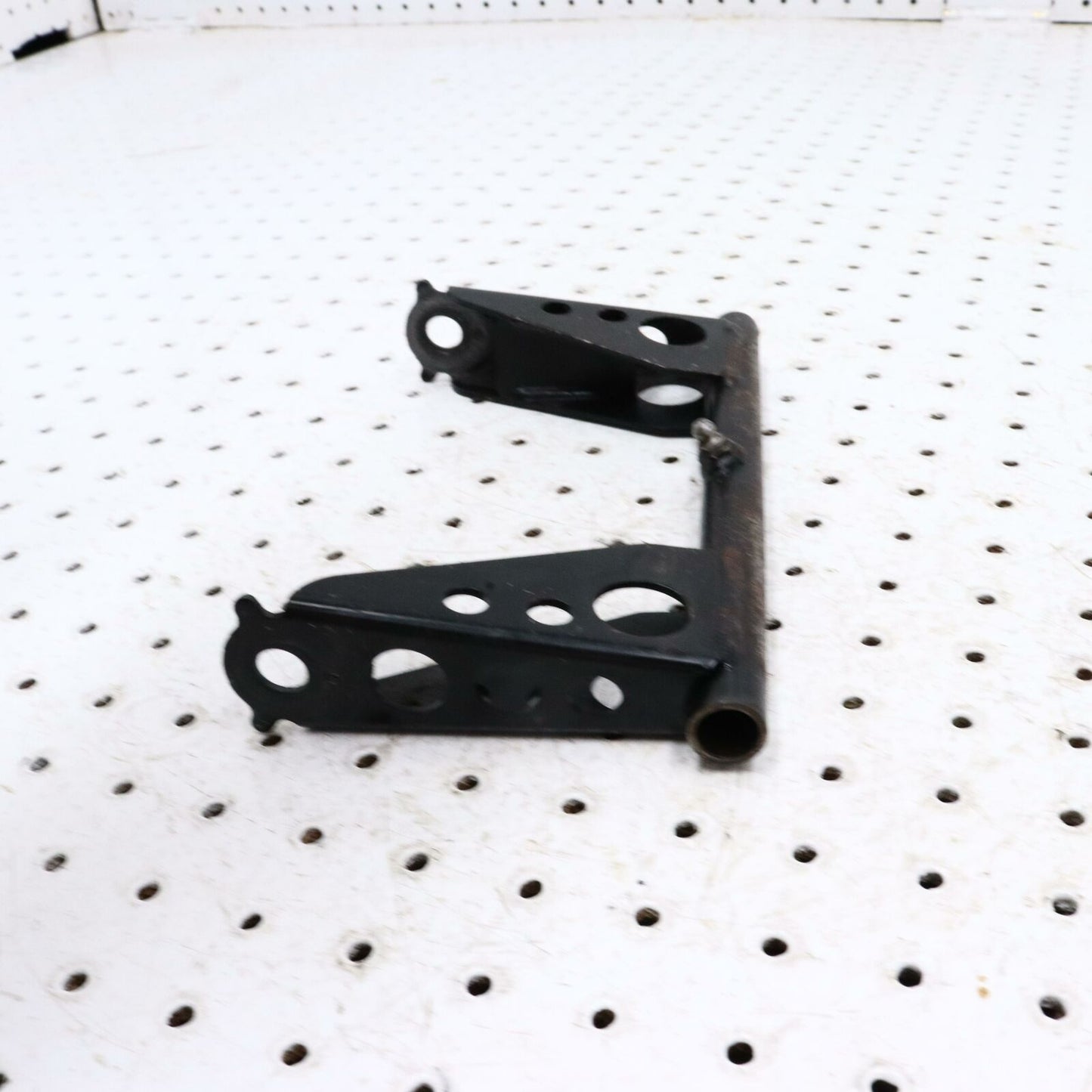 2006 SKI-DOO MXZ 500SS REAR SUSPENSION REAR PIVOT ARM 503191091