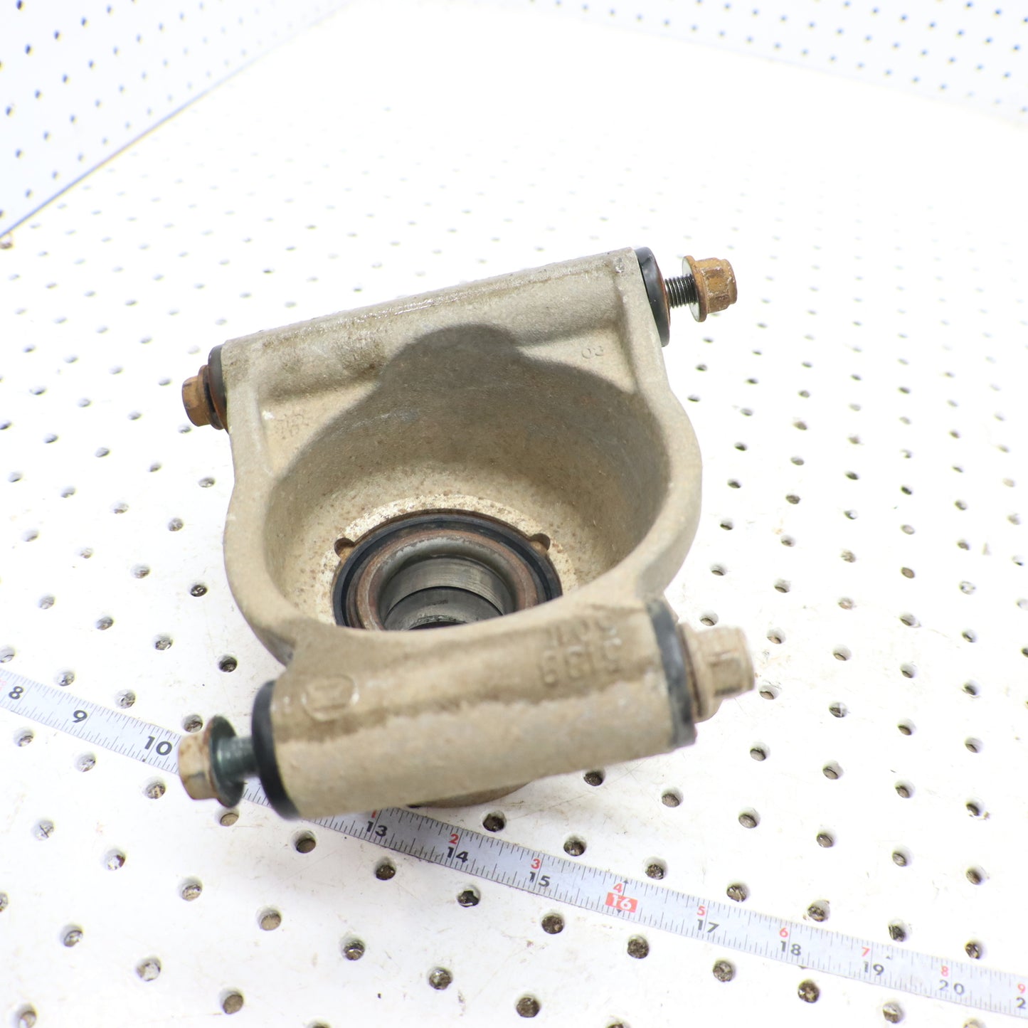 2013 Polaris Ranger Xp 900 WHEEL Bearing Carrier LEFT REAR 5137676; 5138501