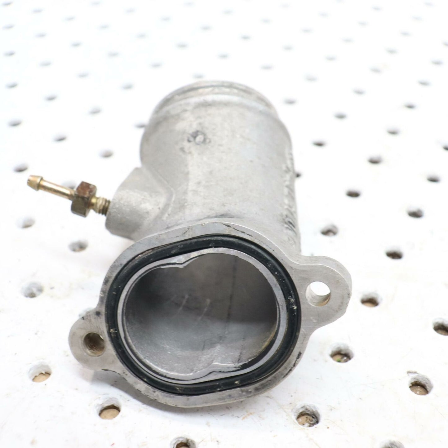 2006 POLARIS SWITCHBACK AIR INTAKE PIPE WITH HOLE 0452950 0452952