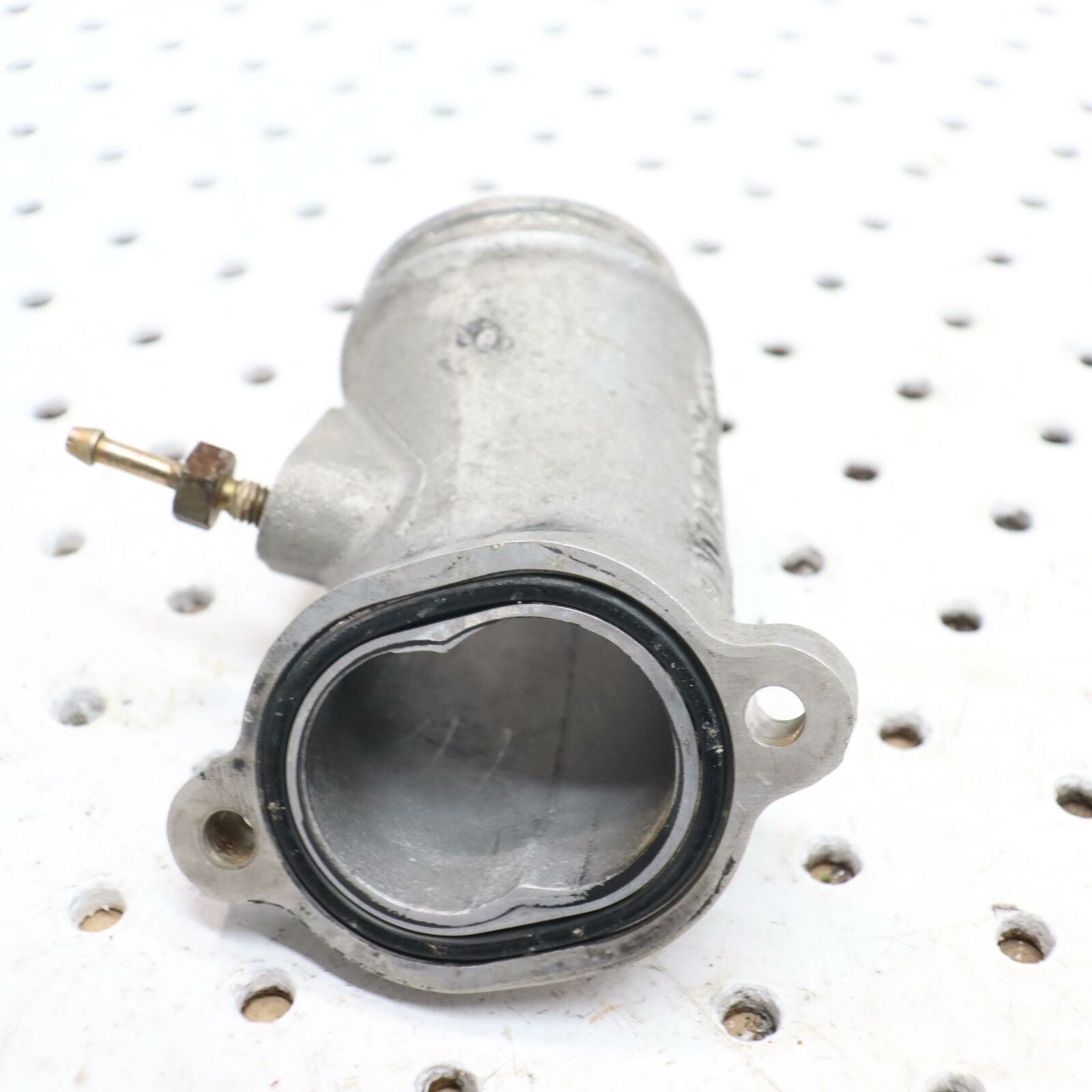 2006 POLARIS SWITCHBACK AIR INTAKE PIPE WITH HOLE 0452950 0452952