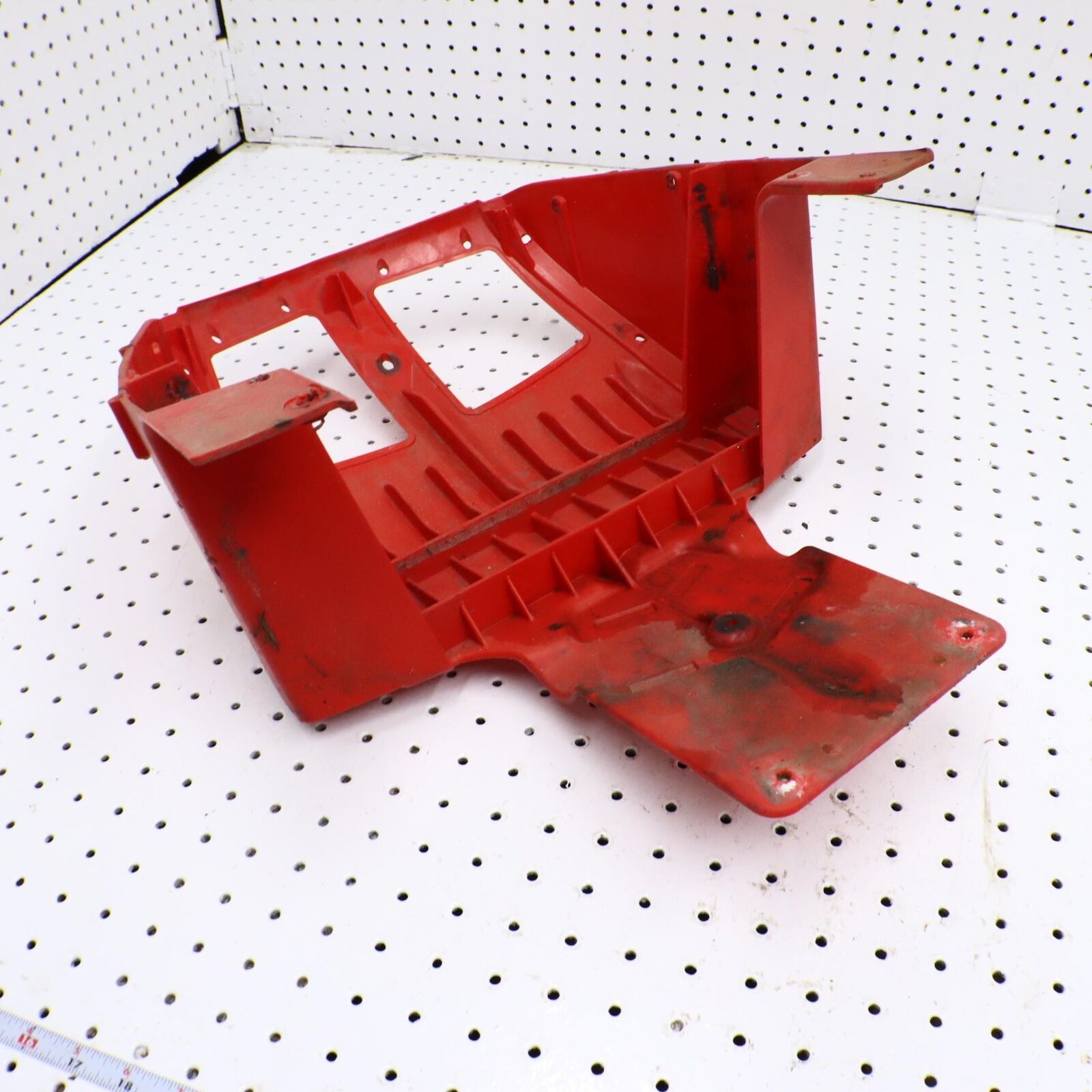 2006 POLARIS FUSION 700 NOSE PAN FRONT 5435105-293