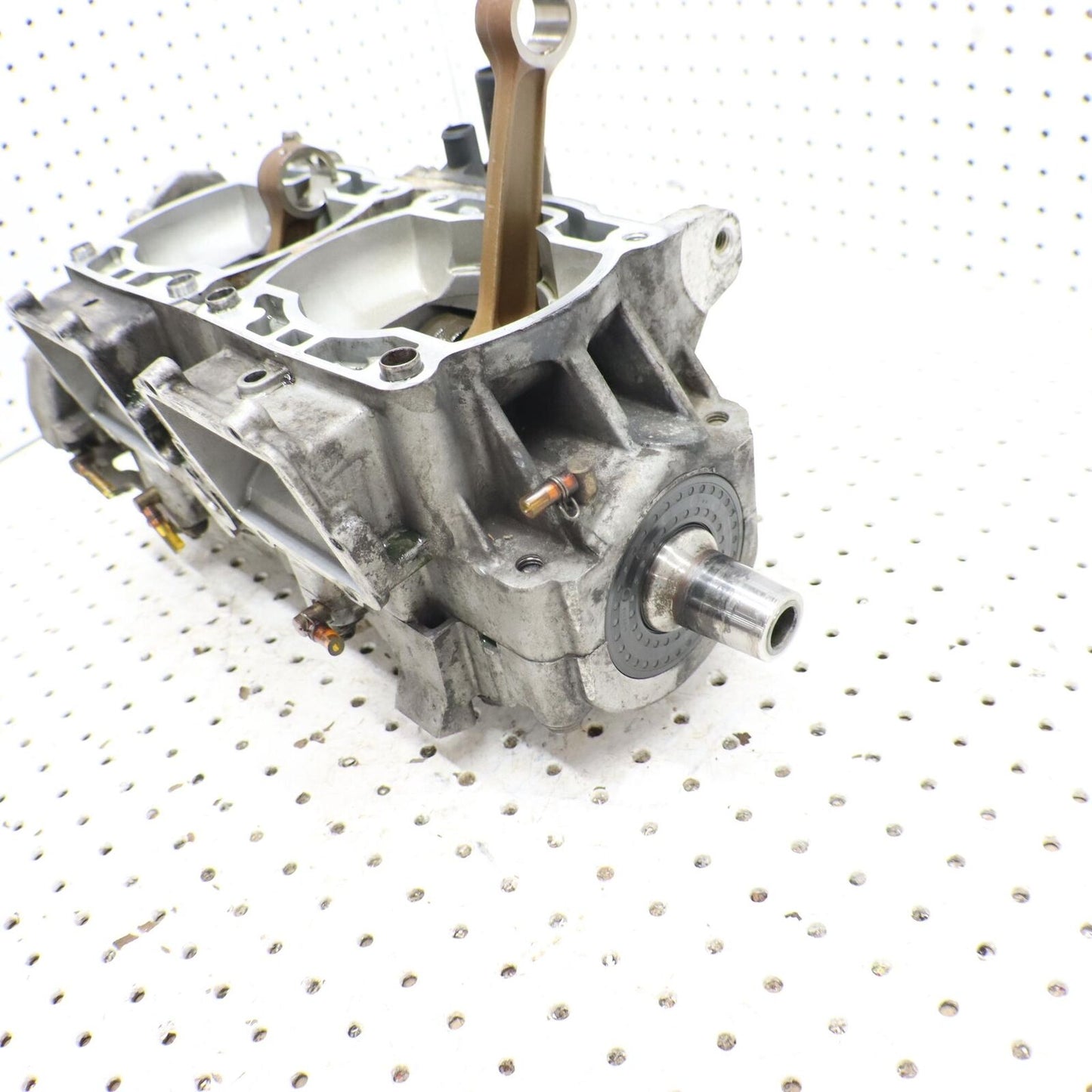 2006 POLARIS RMK 700 ENGINE CRANK CASE AND CRANK 2203111; 2203617