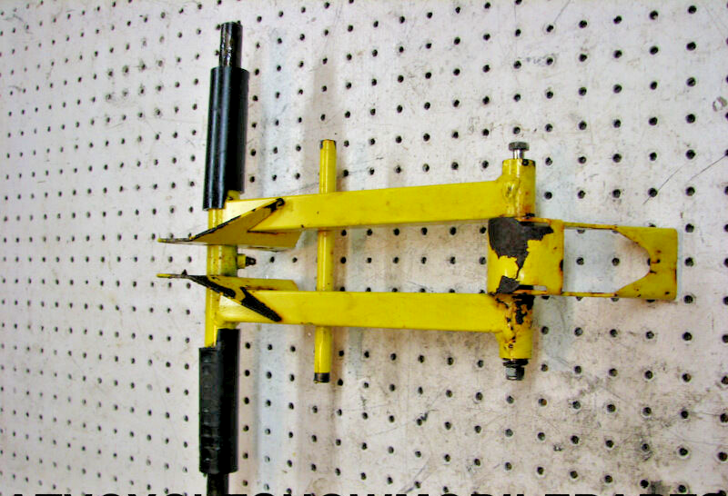 2002 POLARIS 800 RMK 144 REAR TORQUE ARM 1541615