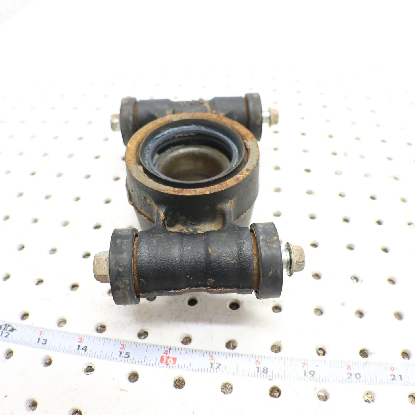 2016 SUZUKI KING QUAD 500 BEARING CARRIER KNUCKLE REAR 61600-11820