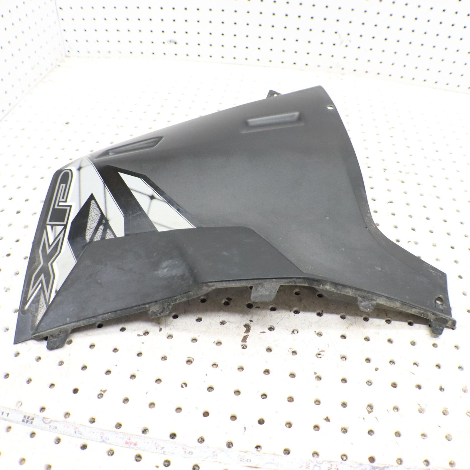 2009 POLARIS SPORTSMAN XP 850 SIDE PANE COVER LEFT 5437741-464