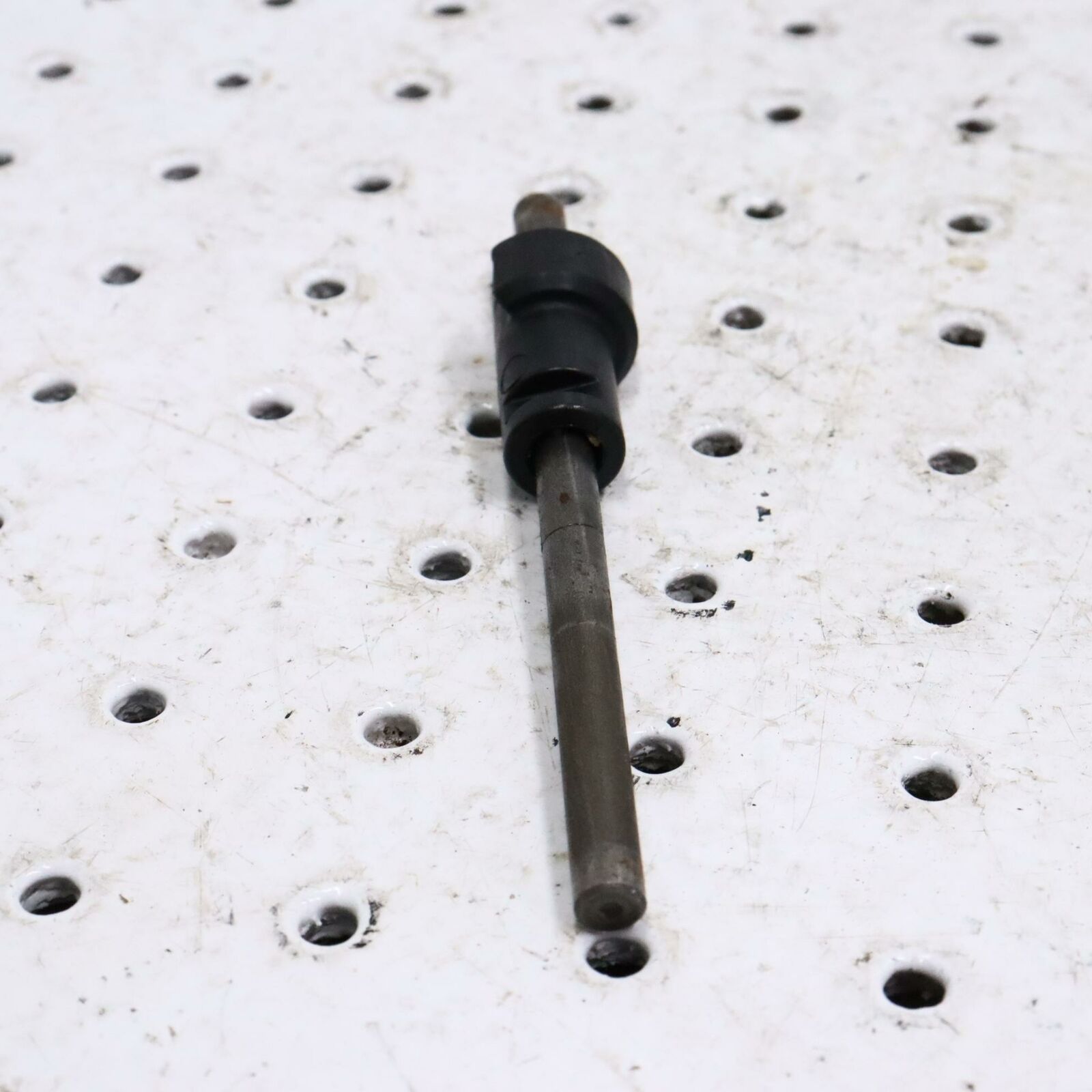 2006 POLARIS SWITCHBACK CHAIN CASE REVERSE SHIFT FORK SHAFT RAIL 5134327