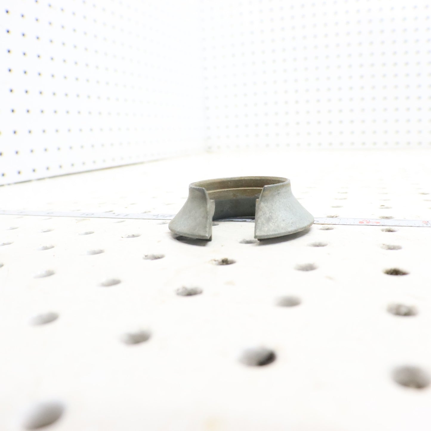 2007 Polaris Iq 600 Shock Spring Retainer 5630580; 5020618