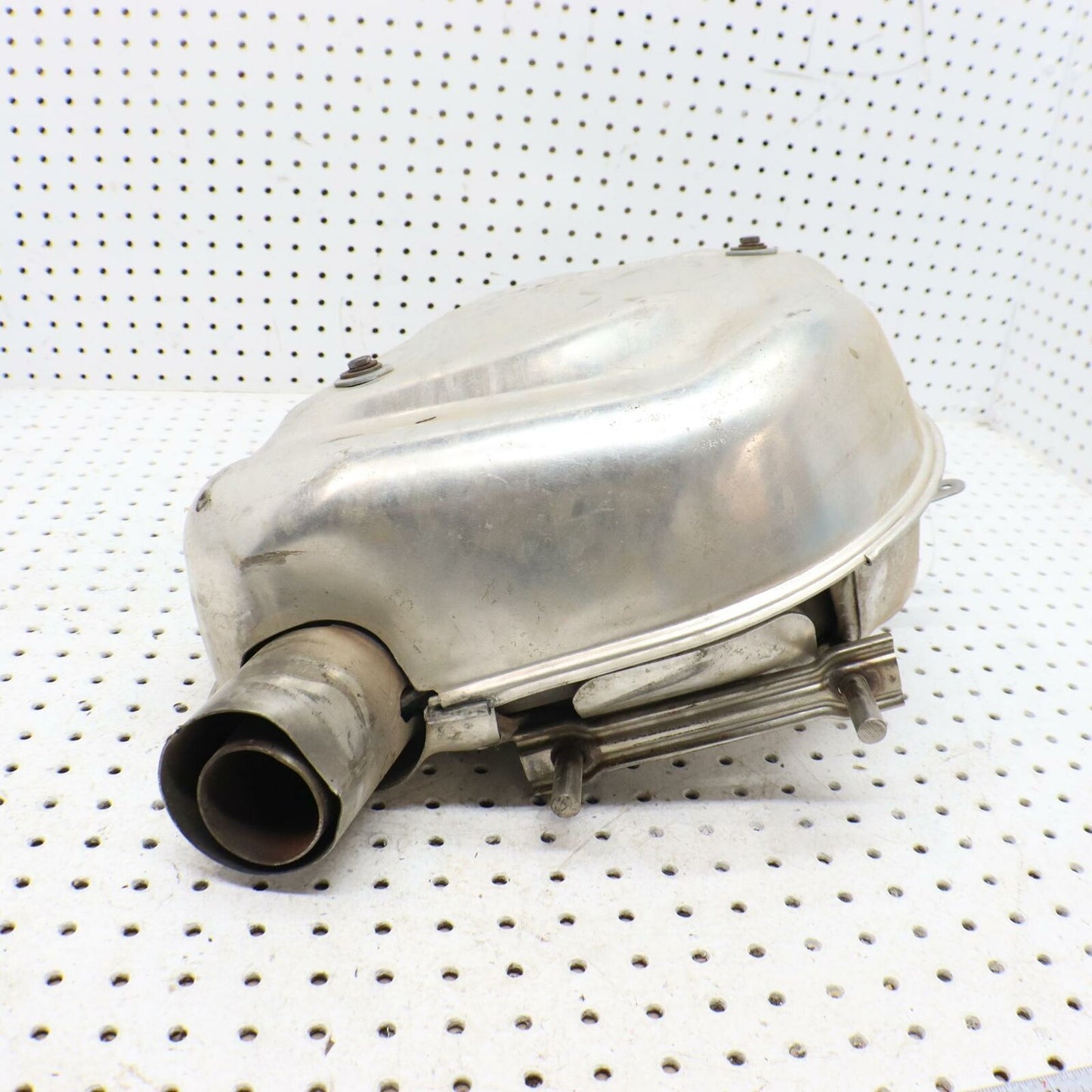 2006 POLARIS SWITCHBACK EXHAUST SILENCER MUFFLER PIPE  1261608