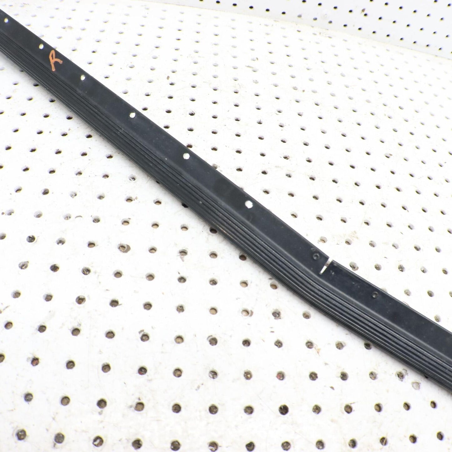 2005 ARCTIC CAT SABERCAT 600 SIDE TUNNEL HEAT Exchanger Right Tube 2706-558