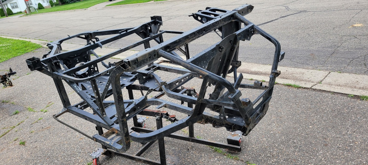 2013 Polaris Ranger Xp 900 Frame Chassis 1019460-458 LOCAL PICKUP ONLY!!