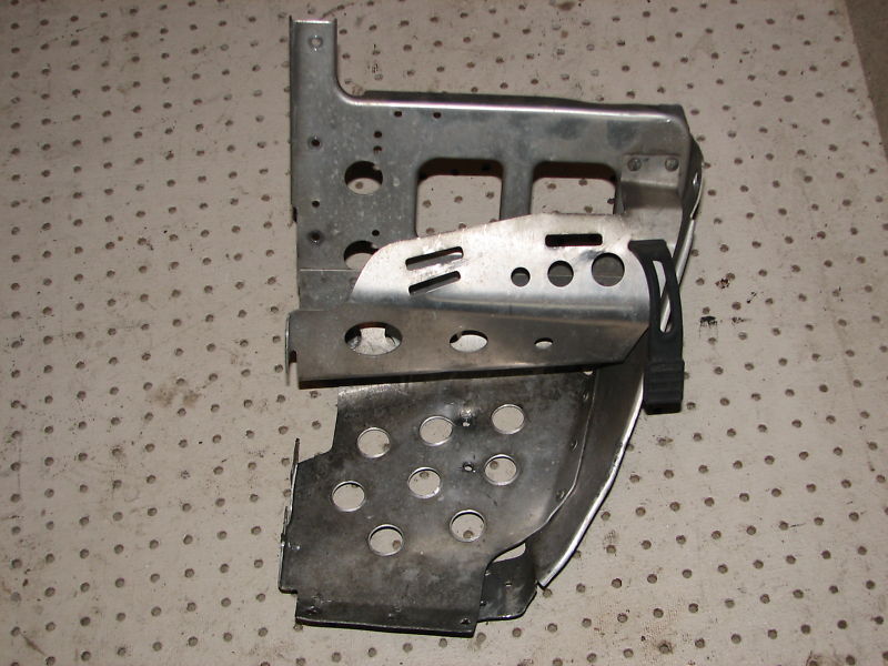 2003 POLARIS EDGE X XC SP 800 RIGHT FOOTREST 5242740