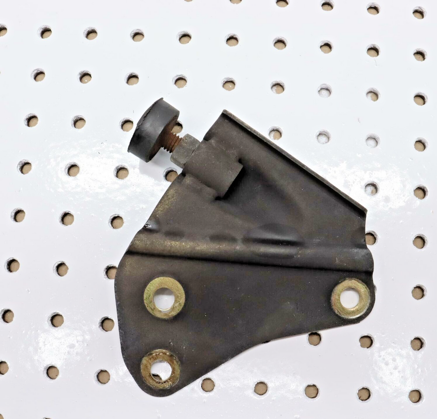 2007 POLARIS IQ 600 ENGINE MOTOR WELD - TORQUE STOP 1015359