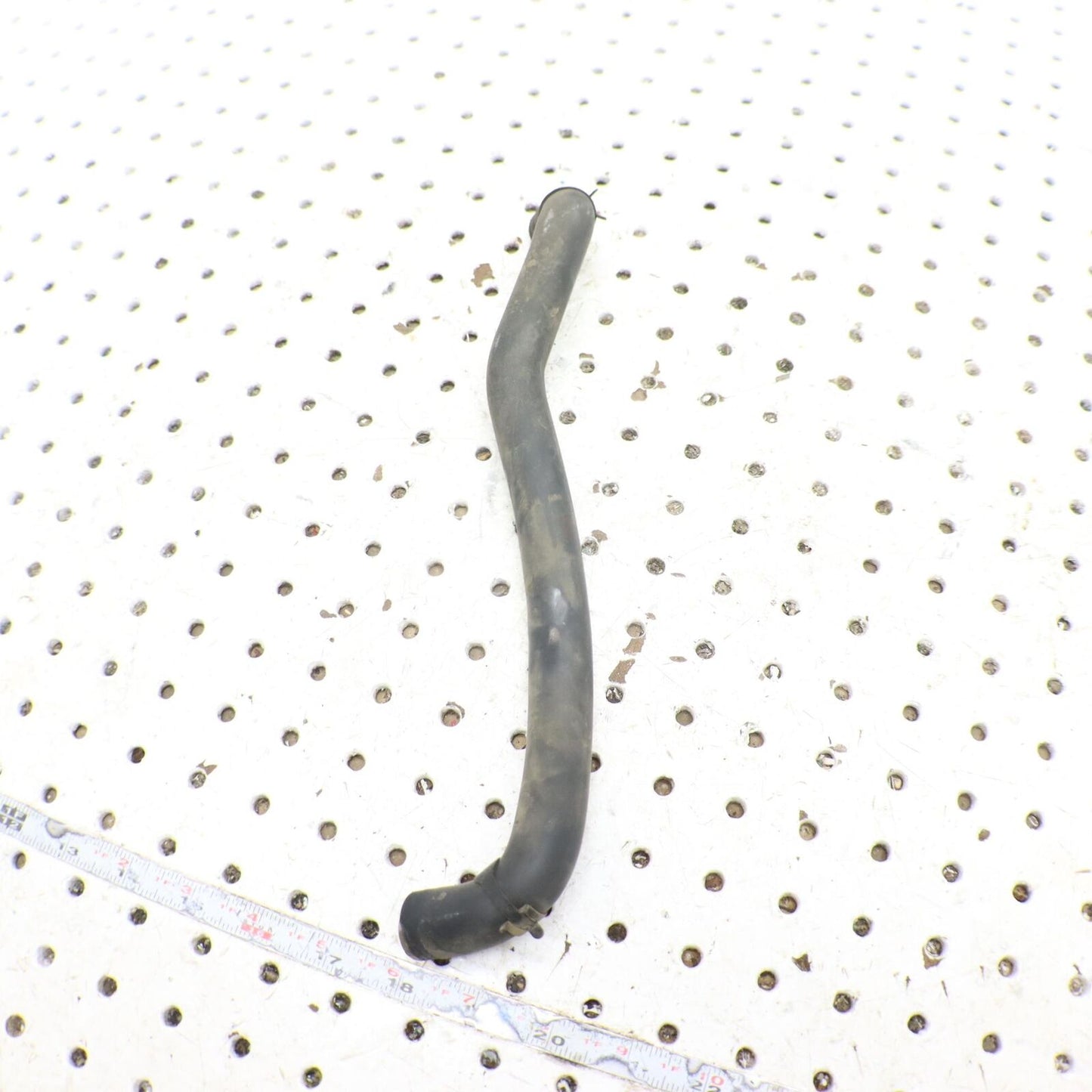2009 POLARIS SPORTSMAN XP 850 CRANKCASE TO AIRBOX BREATHER HOSE 5413425; 5413889