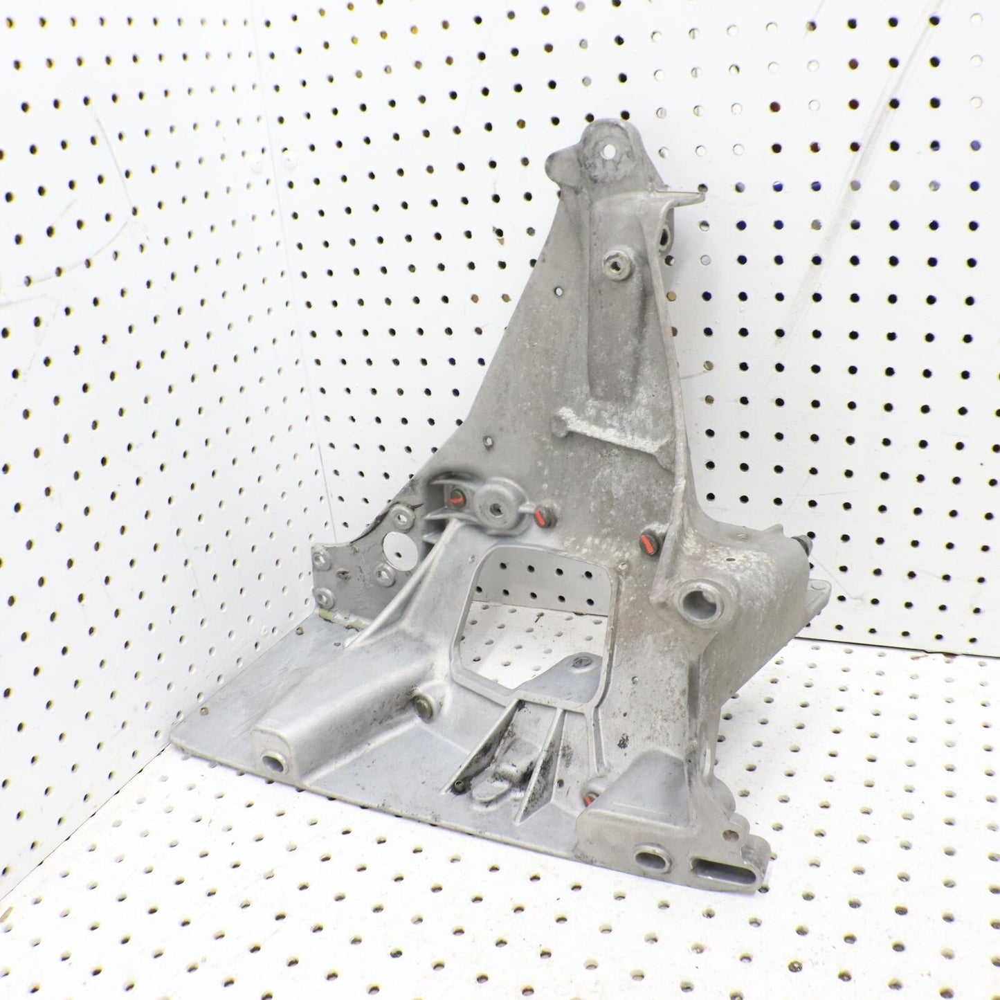 POLARIS PRO RMK 800 FRONT BULKHEAD CHASSIS FRAME SUPPORT 1018519