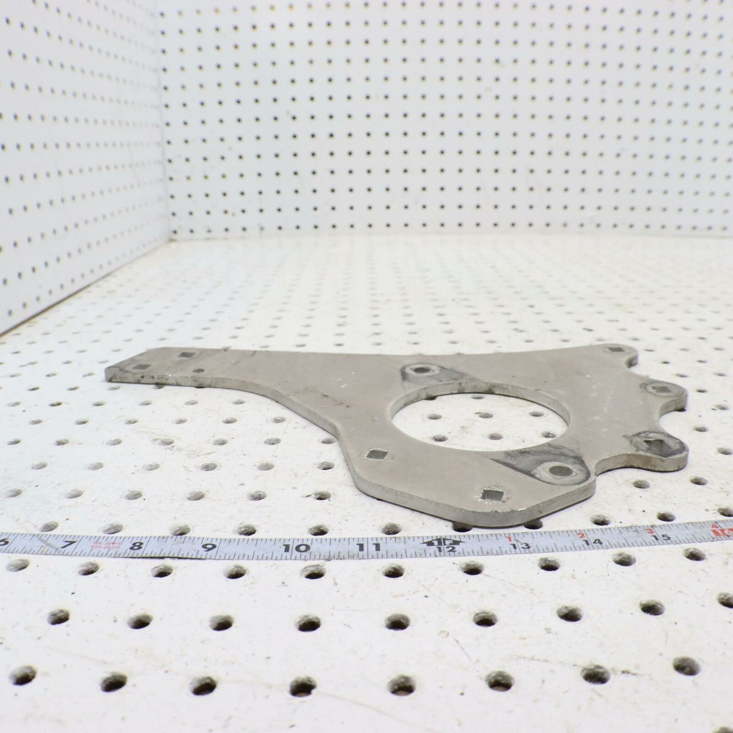 2006 POLARIS SWITCHBACK ENGINE MOTOR MOUNT PLATE ENGINE STRAP, RH 5247597